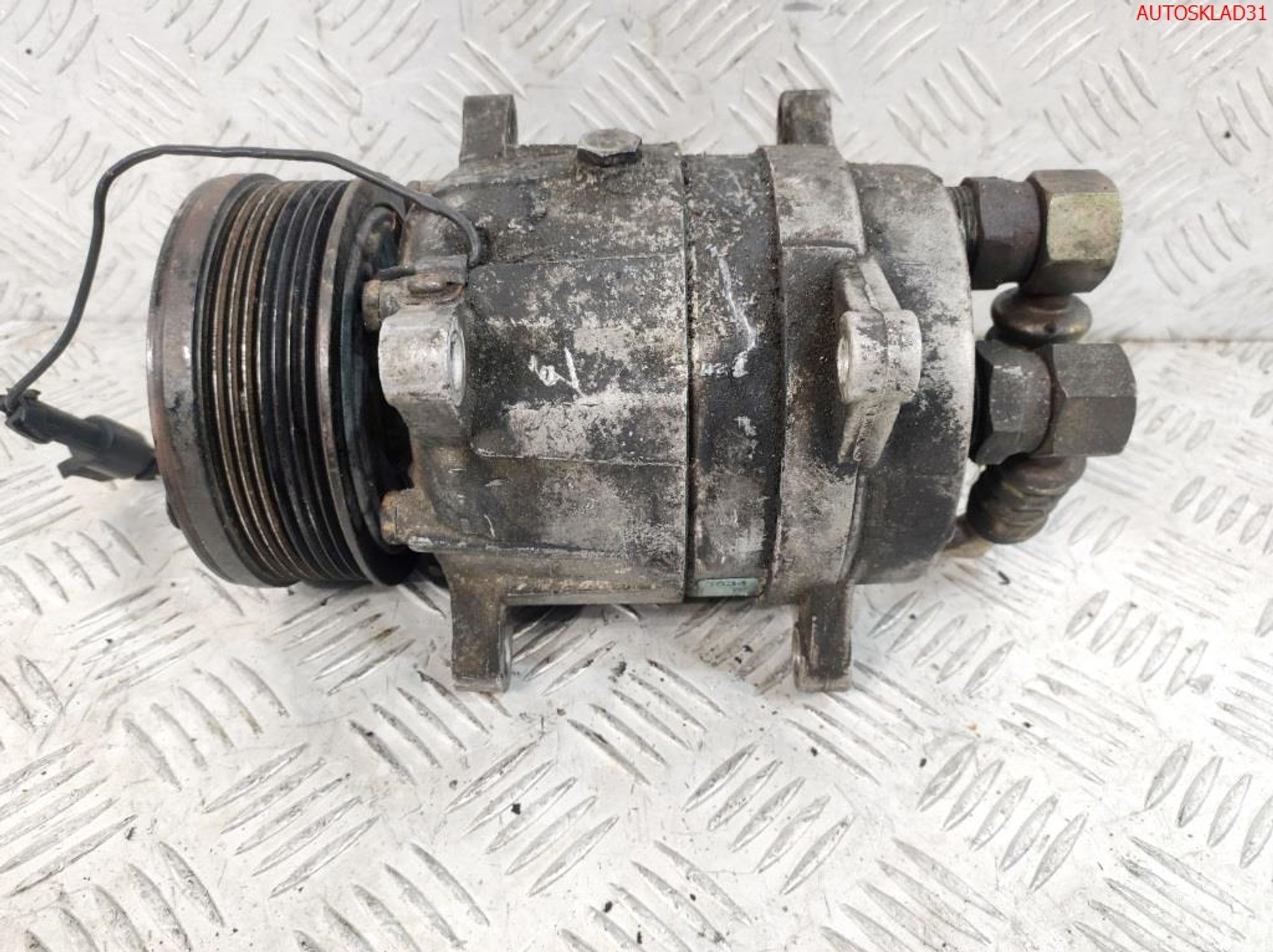 Компрессор кондиционера VW Passat B5 1,9 AFN 6553634, 4000 рублей, Дубовое