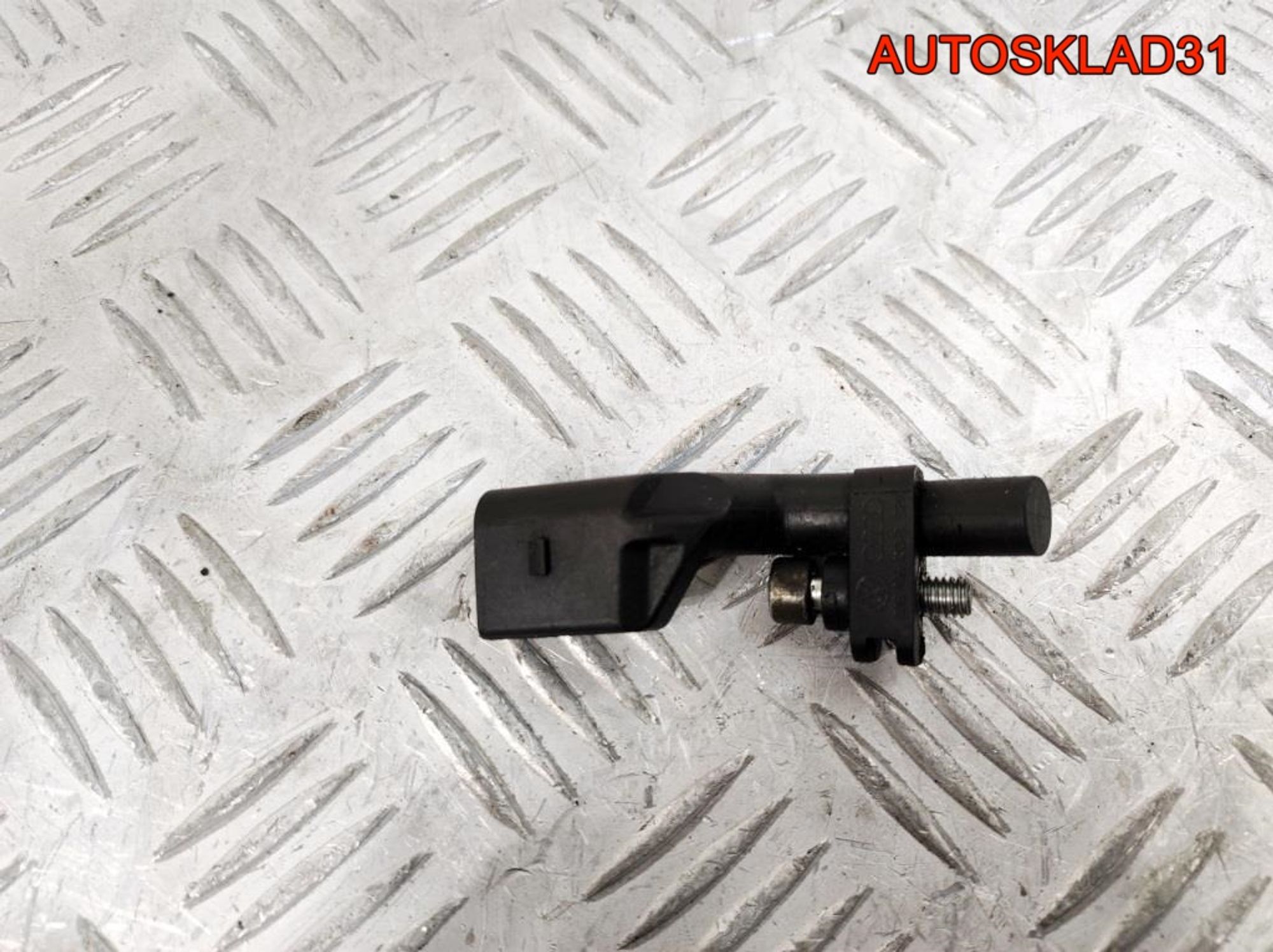 Датчик положения коленвала VW Golf 5 036906433B, 900 рублей, Дубовое