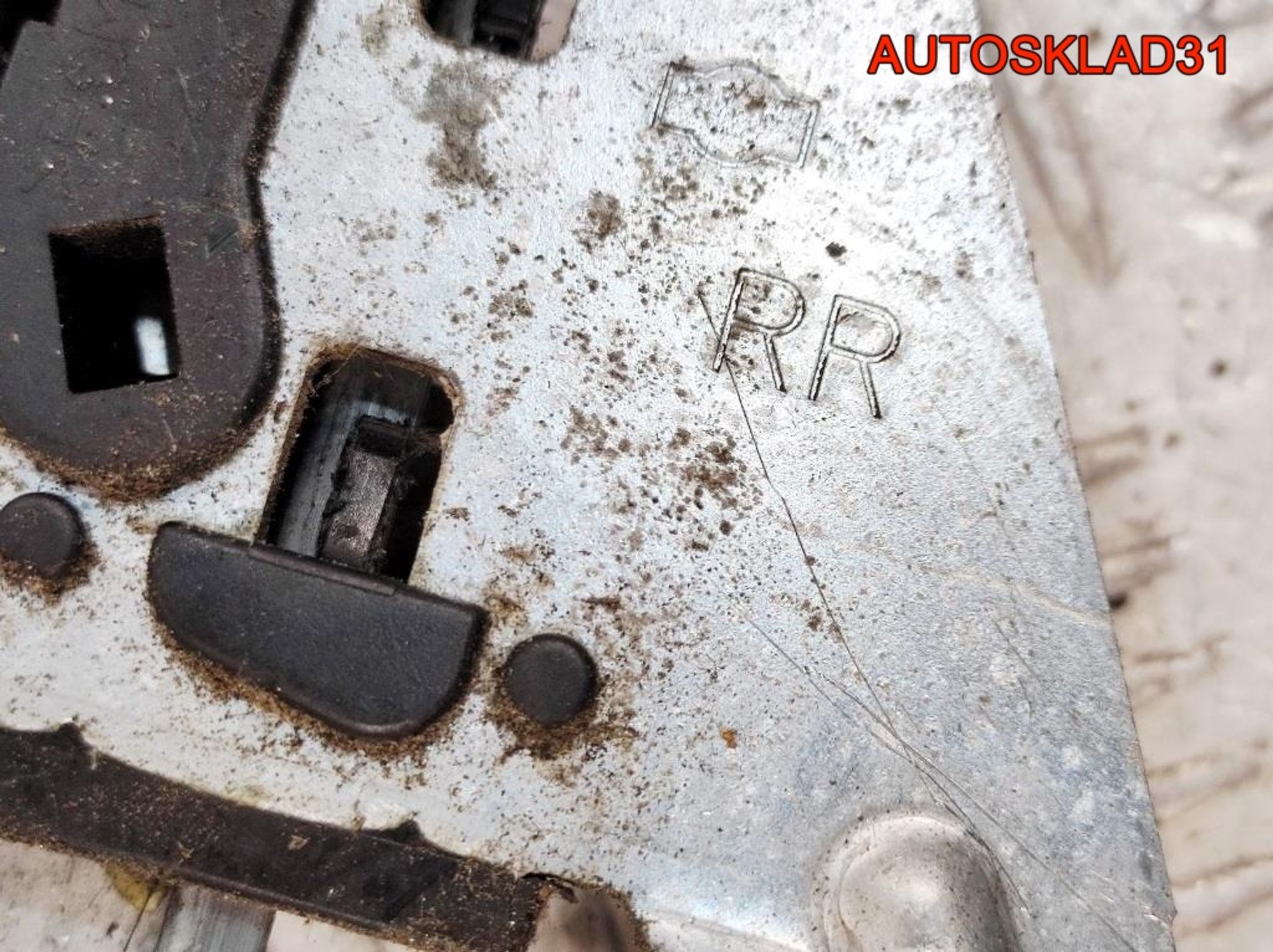 Стеклоподъемник задний правый Nissan Primera P11 827009F500, 2000 рублей, Дубовое