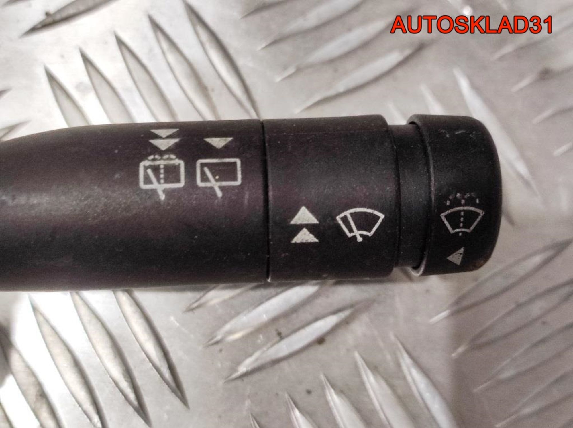 Переключатель подрулевой в сборе Ford Fiesta 4 93FG13335B1A, 1000 рублей, Дубовое