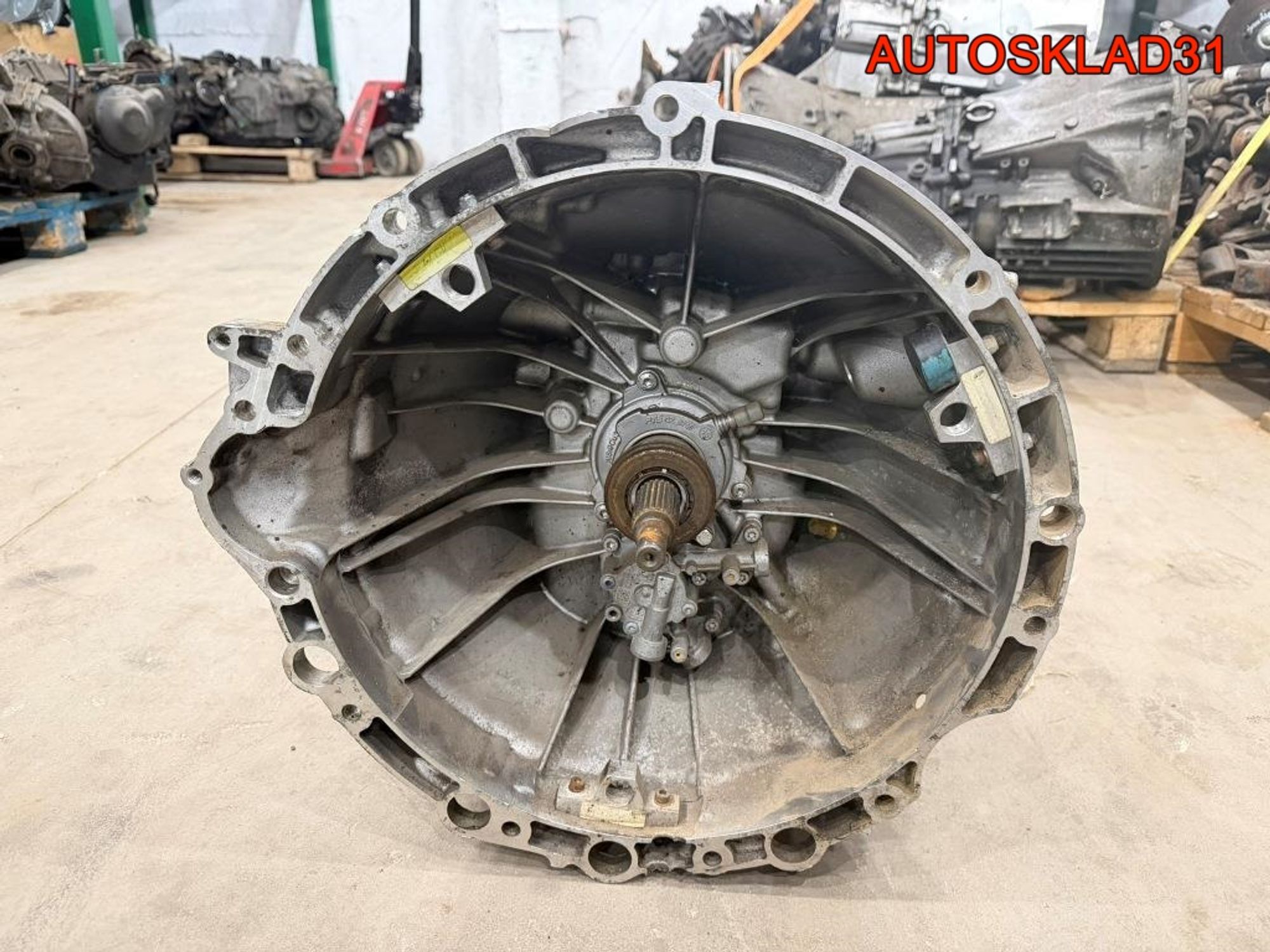 МКПП T2H16180 Jaguar XE 2.0 204DTD Дизель, 25000 рублей, Дубовое