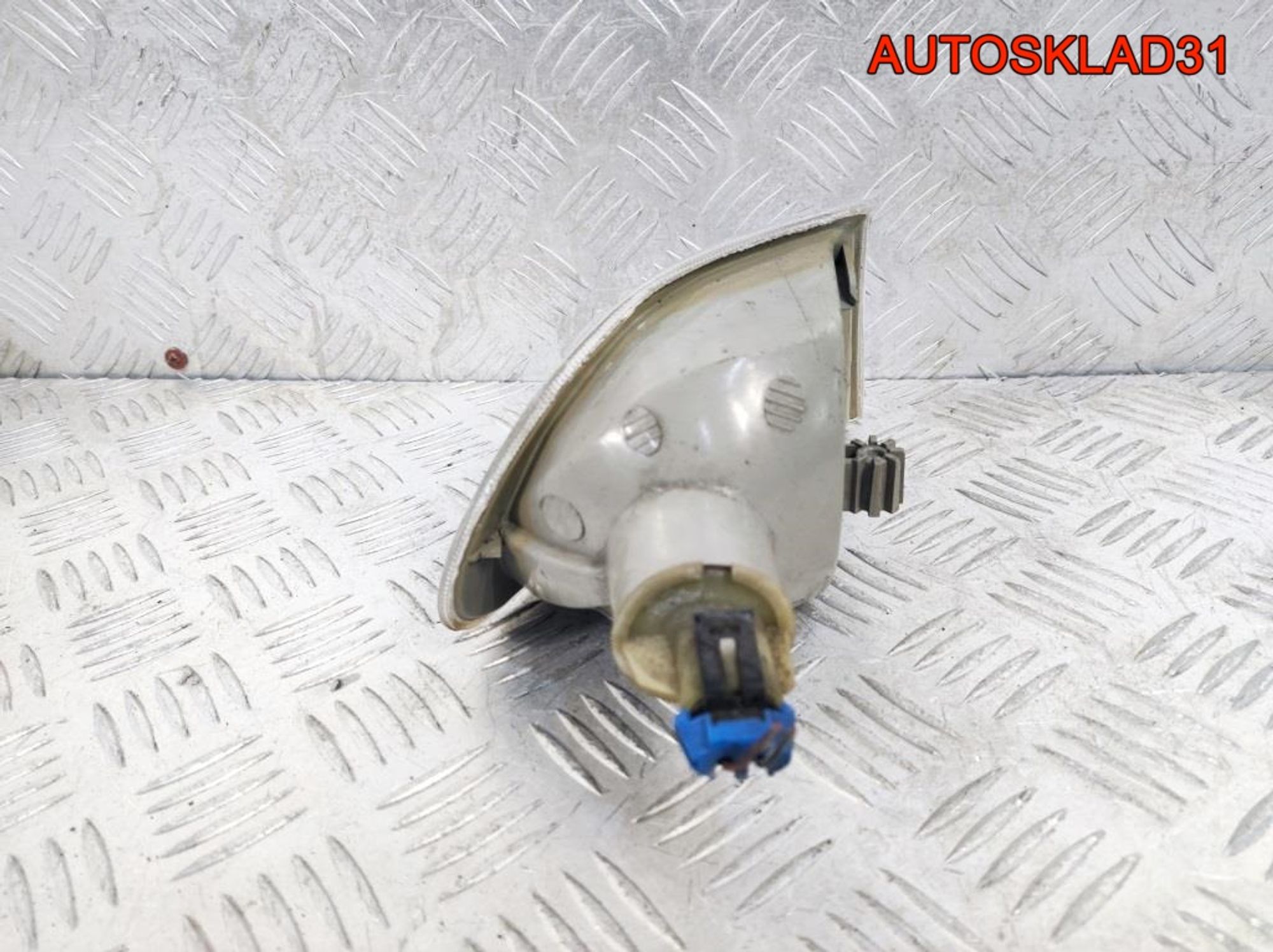 Указатель поворота левый Opel Astra F 1226149, 500 рублей, Дубовое