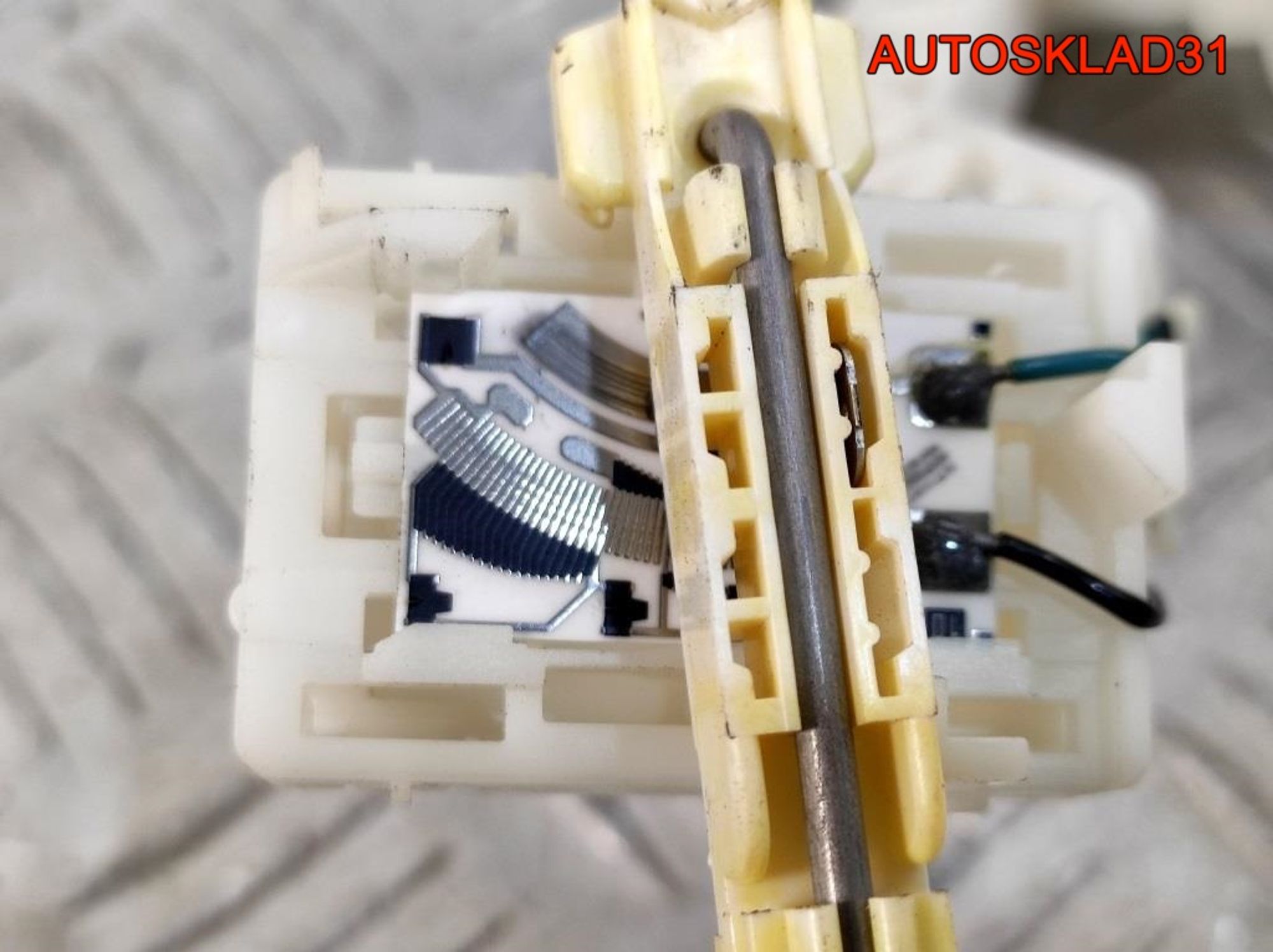 Датчик уровня топлива VW Passat B5 3B0201317P, 3600 рублей, Дубовое