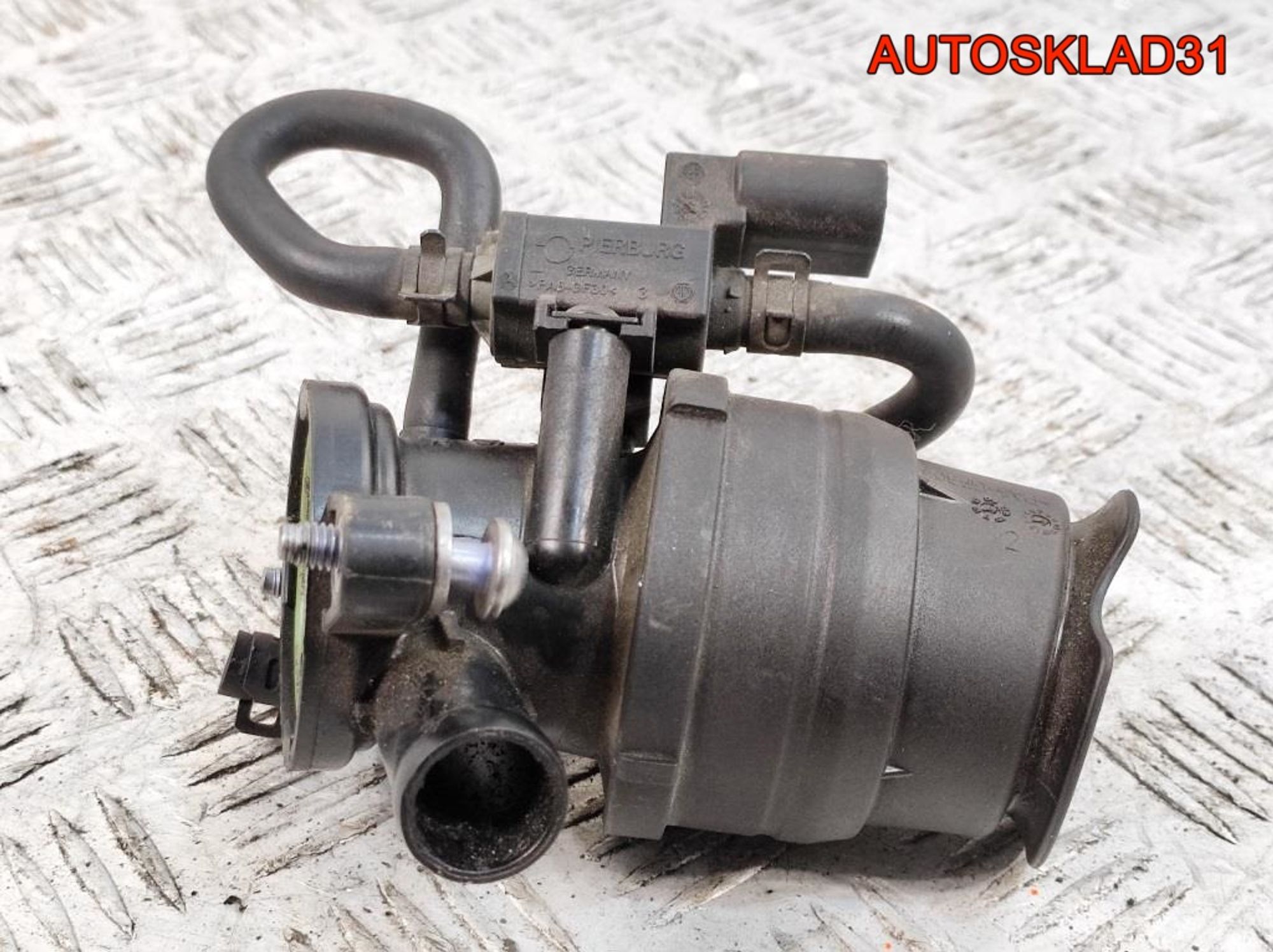 Коллектор впускной VW Golf 6 1.4 CAX 03C129656C, 1500 рублей, Дубовое