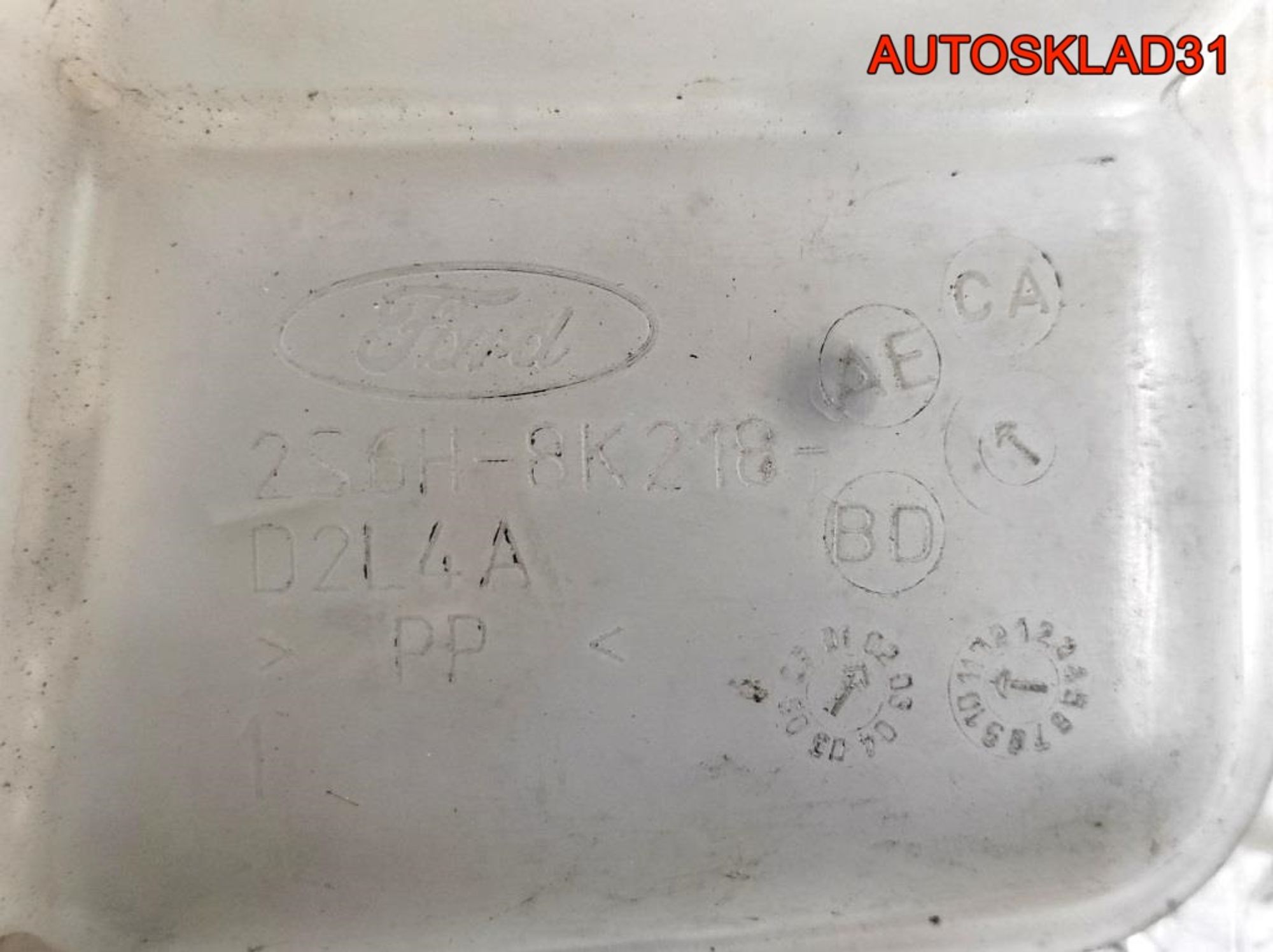 Бачок расширительный Ford Fiesta 5 2S6H8K218AE, 1000 рублей, Дубовое