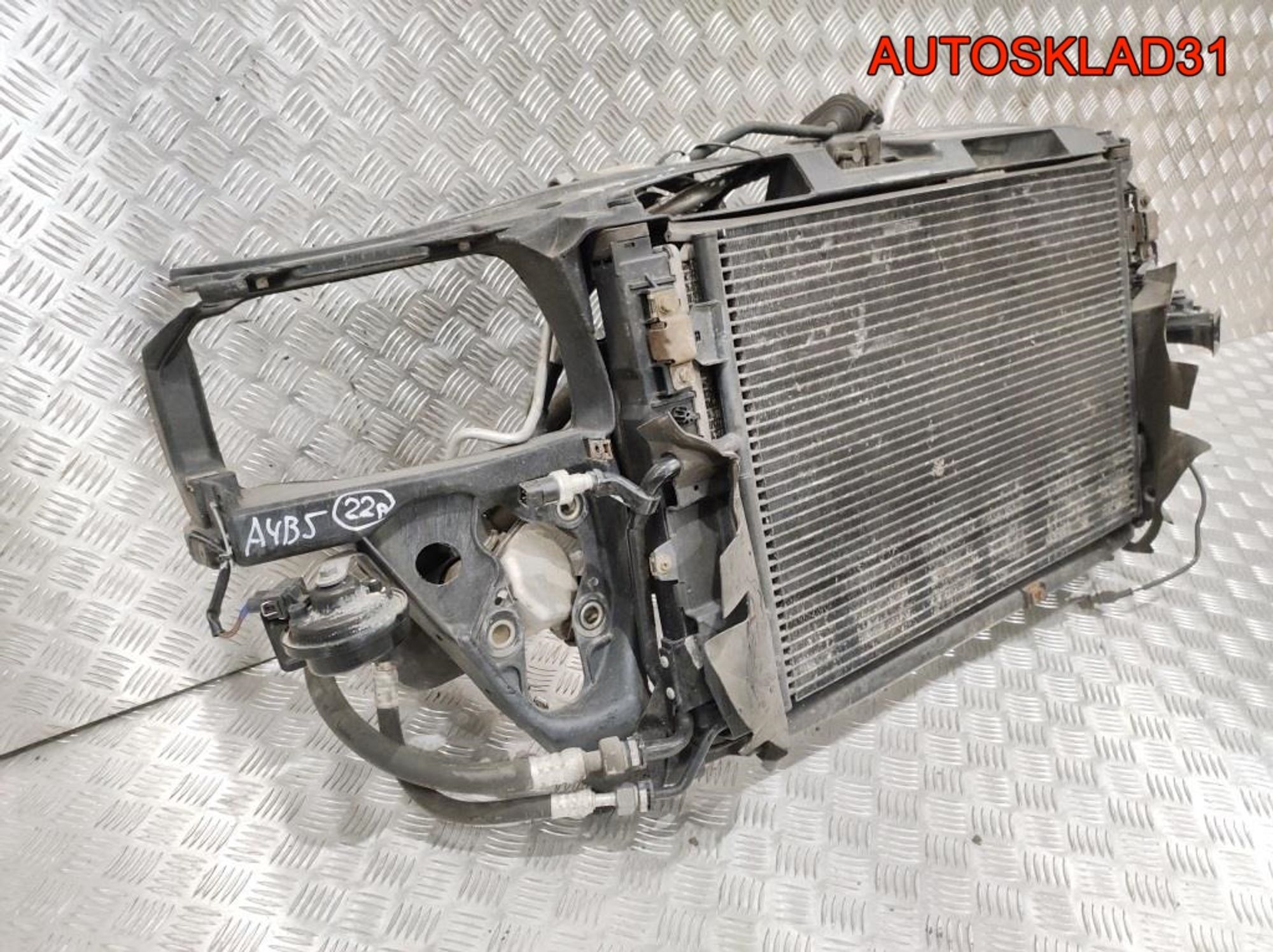 Панель передняя в сборе Audi A4 B5 Рест 1,8 Бензин 8D0805594A, 25000 рублей, Дубовое