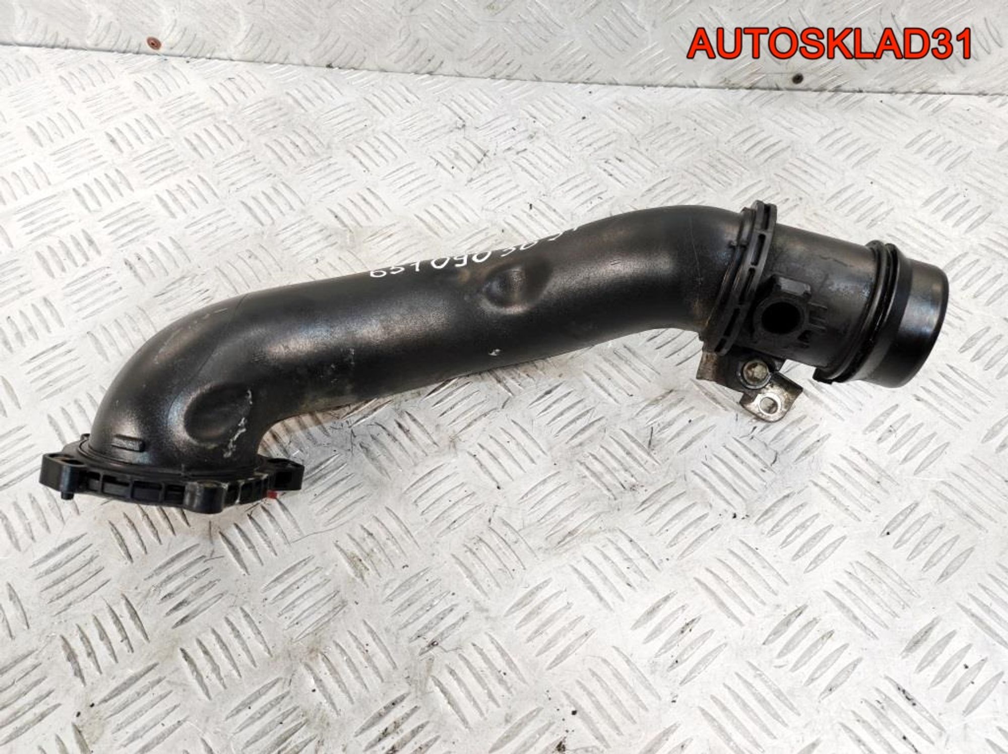 Воздуховод Mercedes GLK X204 651.912 A6510903637, 1000 рублей, Дубовое