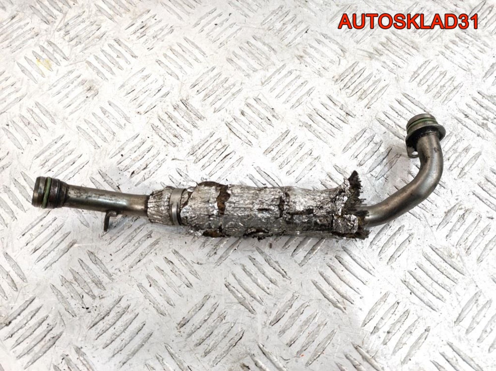 Трубка турбины Audi A4 B7 3.0 ASB Дизель 059145735N, 1700 рублей, Дубовое