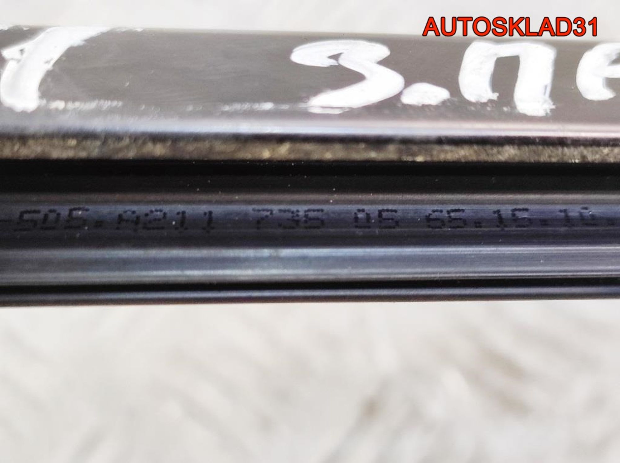 Накладка стекла заднего правого Mercedes W211, 900 рублей, Дубовое