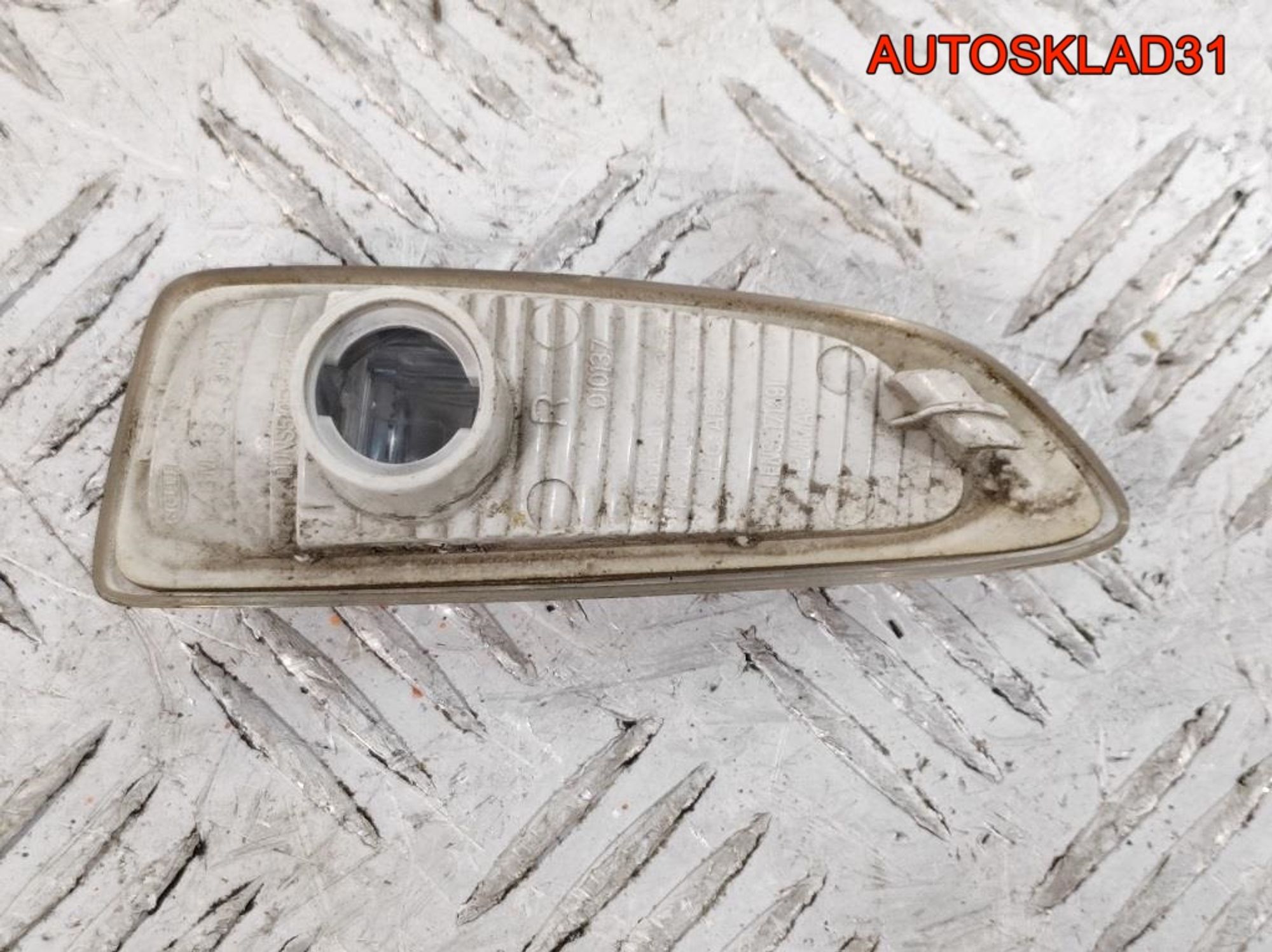 Повторитель поворота в крыло Opel Astra J 13273104, 600 рублей, Дубовое