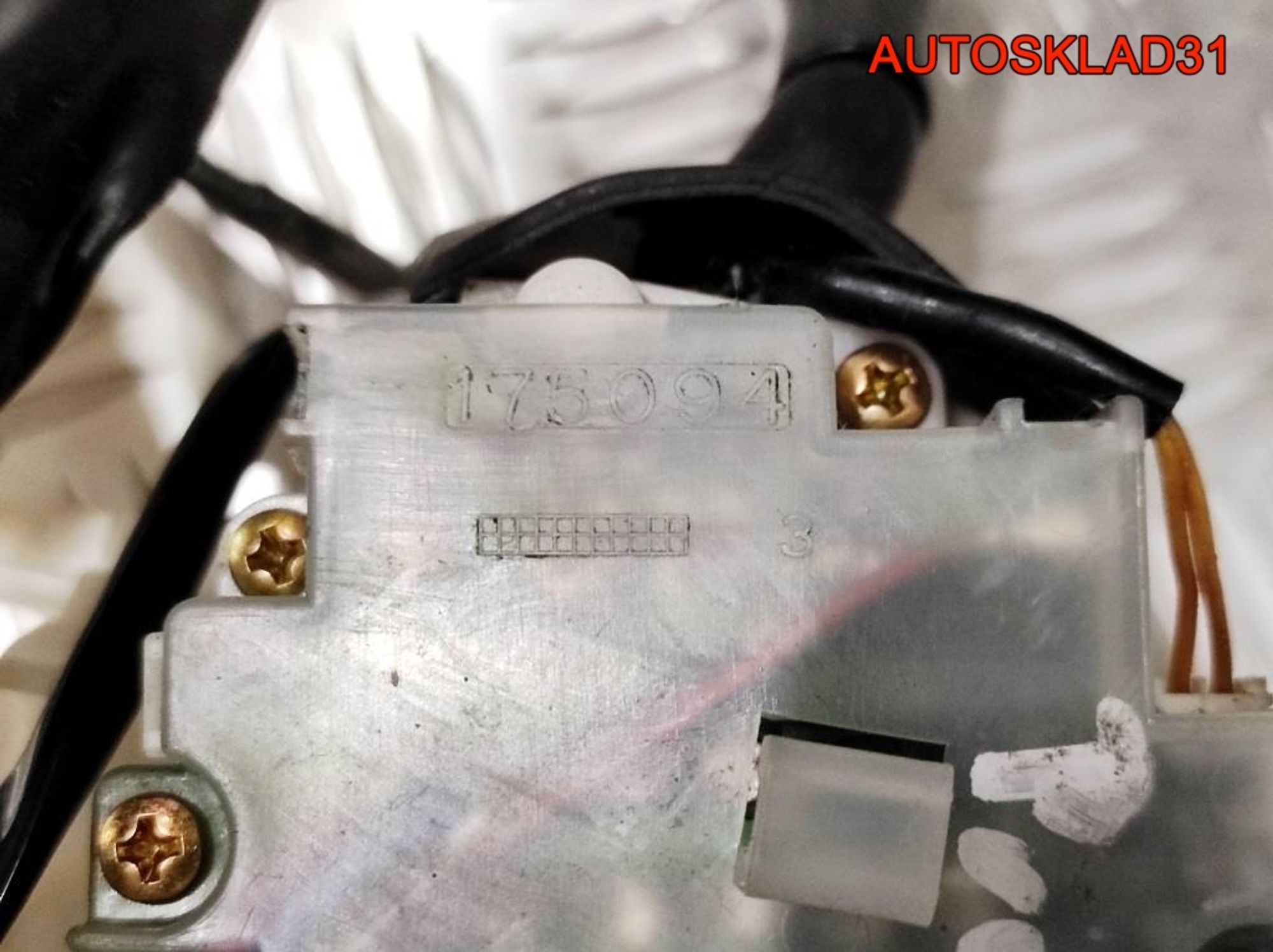 Переключатель подрулевой Ford Probe 2 175018, 1700 рублей, Дубовое