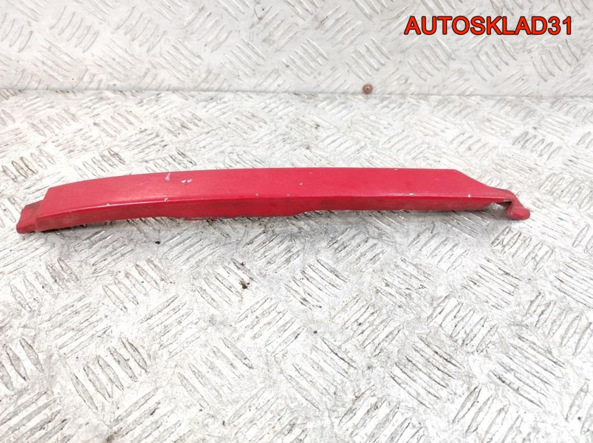 Планка под фару правая Audi A6 C4 4A0853208D, 1200 рублей, Дубовое