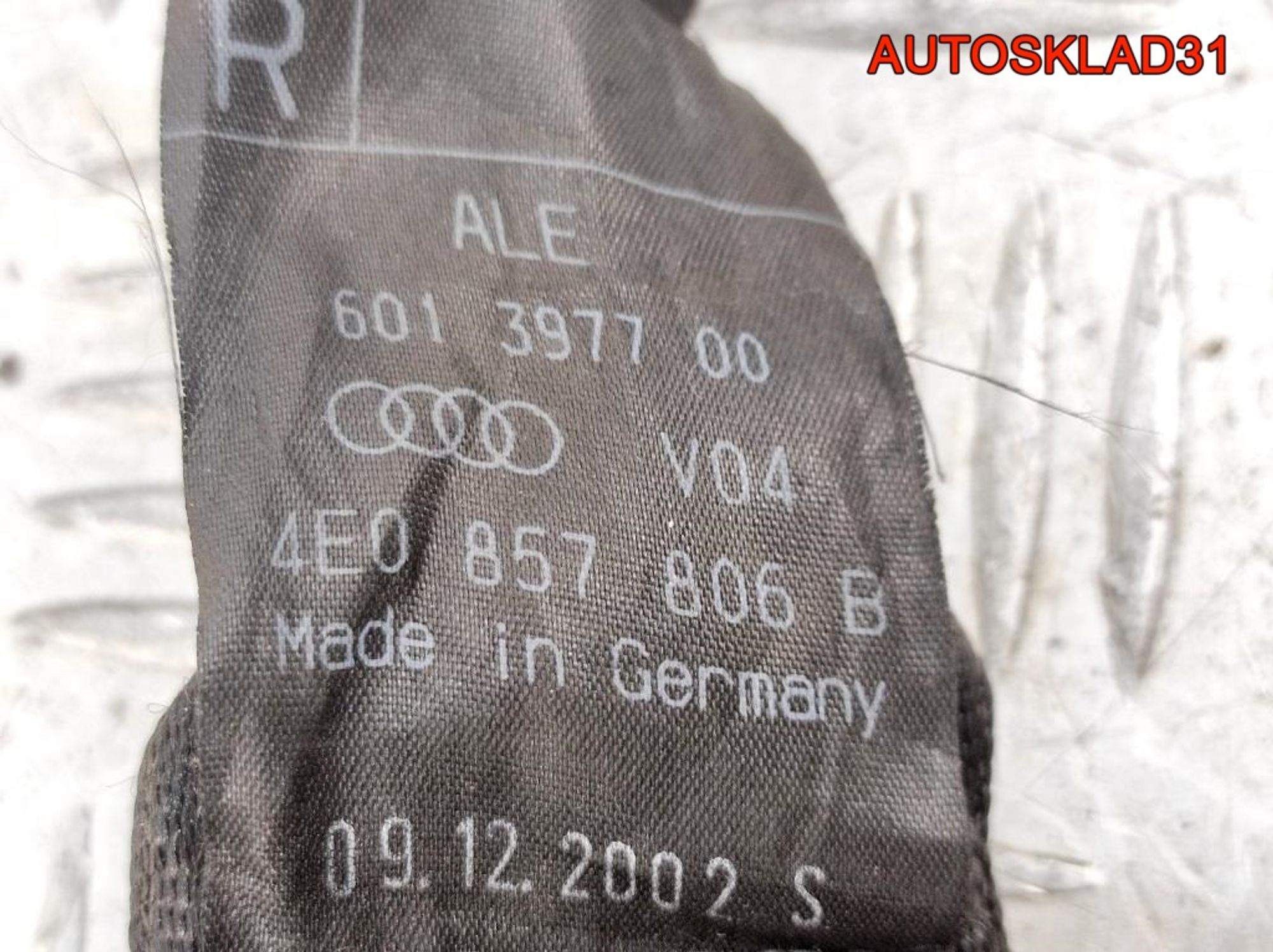 Ремень безопасности задний правый Audi A8 D3 4E0857806B, 1100 рублей, Дубовое