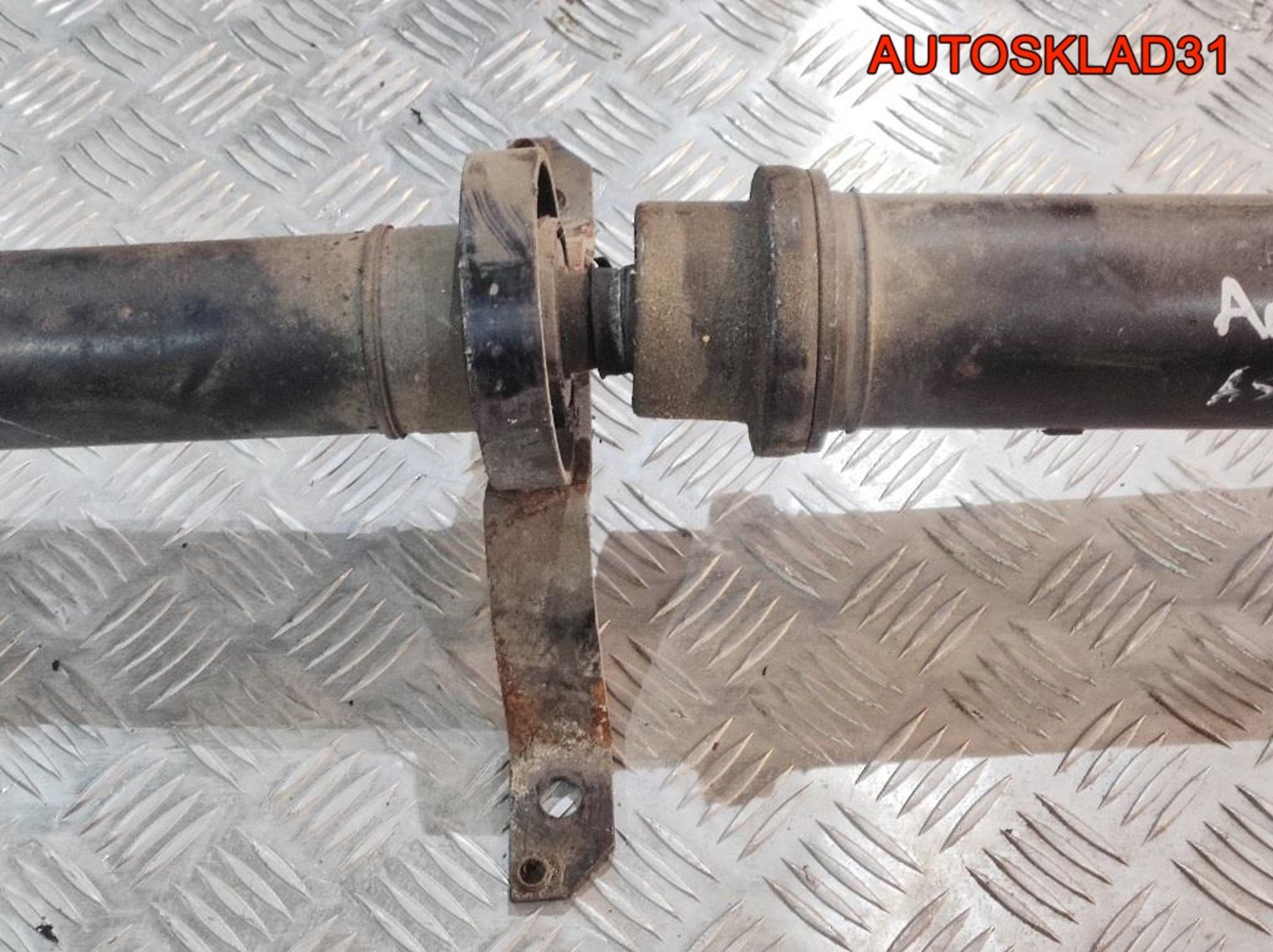 Вал карданный Audi A4 B6 3,0 ASN АКПП 8E0521101D Универсал, 12000 рублей, Дубовое