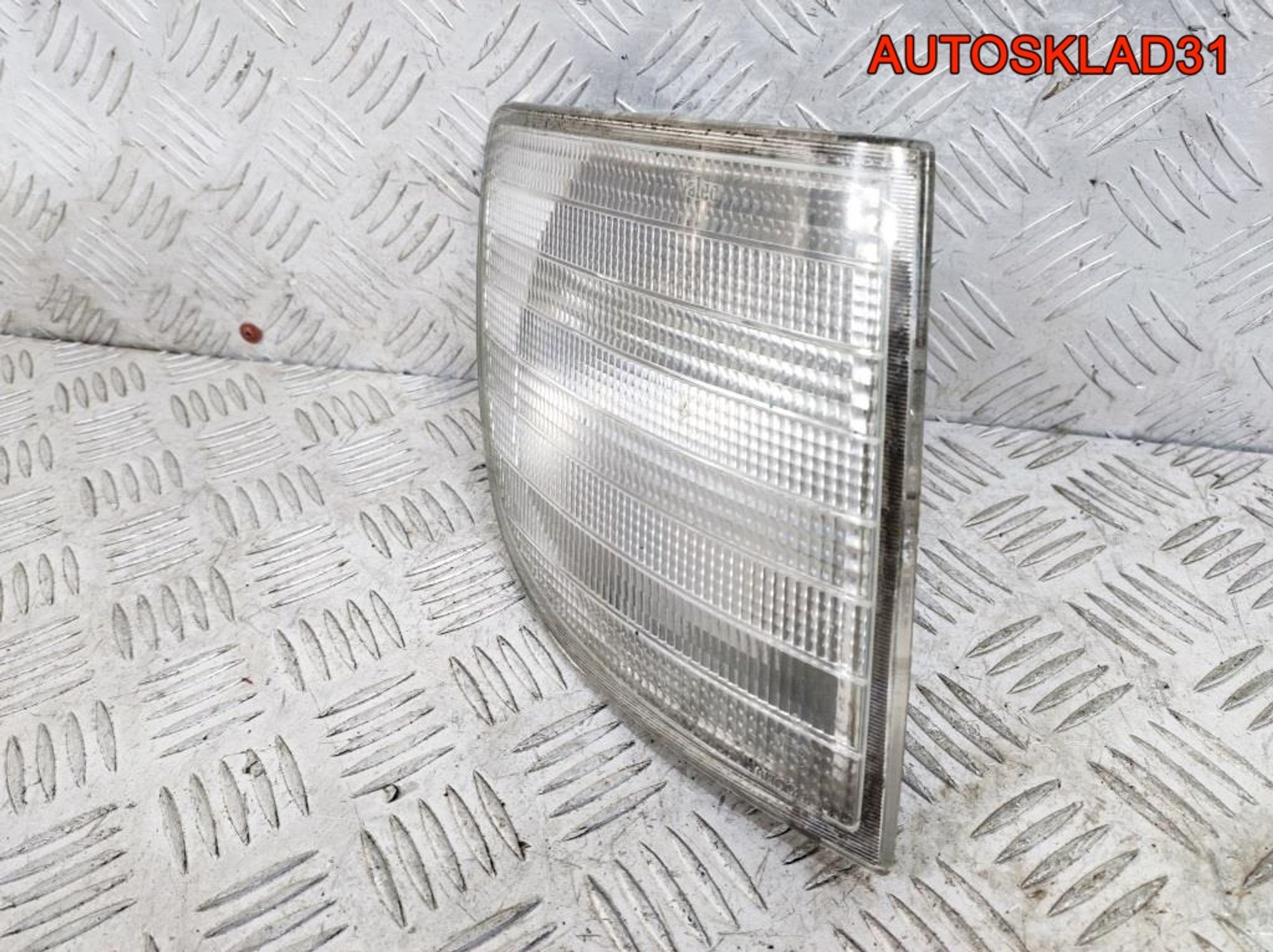 Указатель поворота правый белый Mercedes Vito 638, 900 рублей, Дубовое