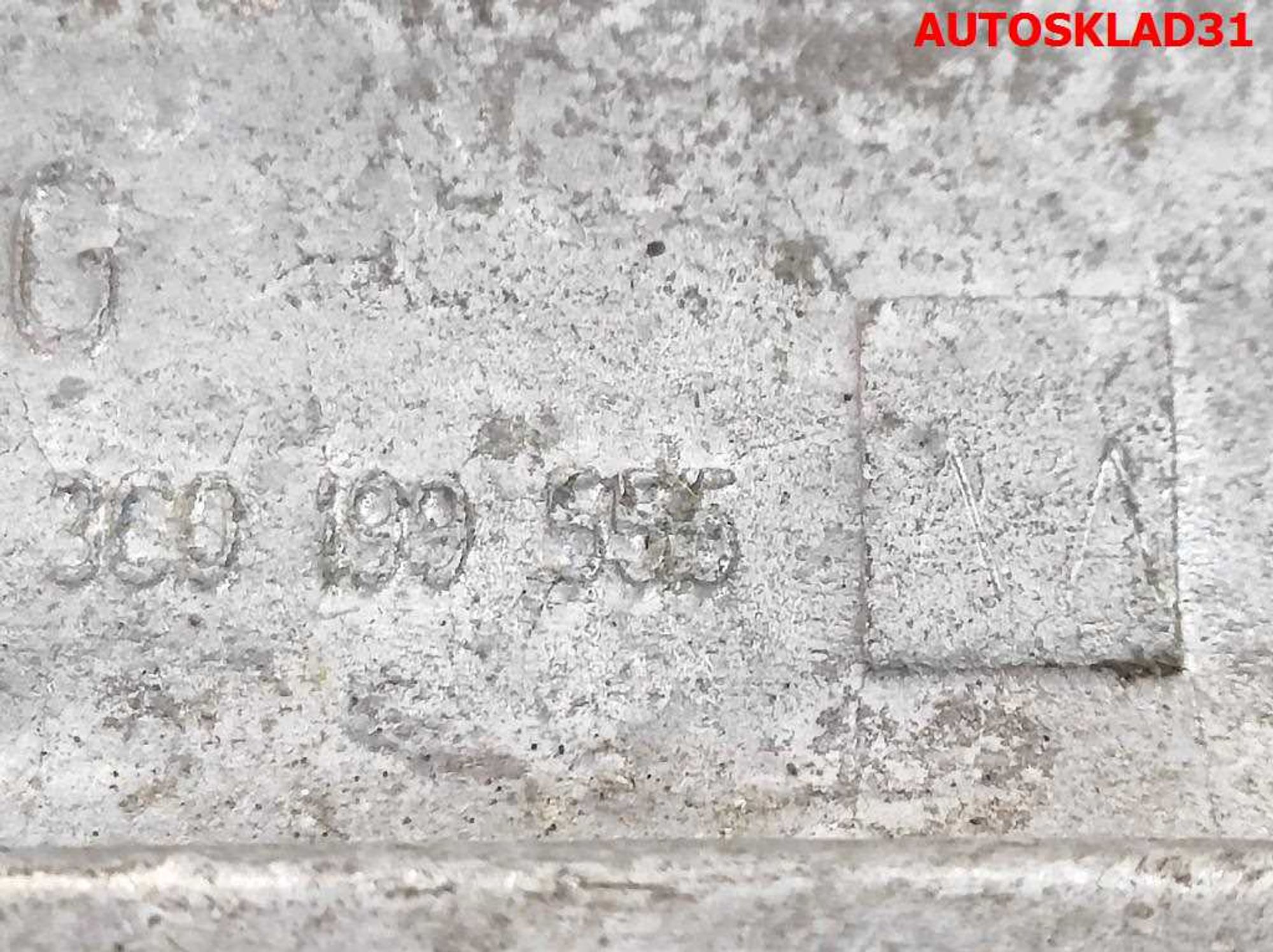 Опора МКПП левая Volkswagen Passat B6 3C0199555AA, 1800 рублей, Дубовое