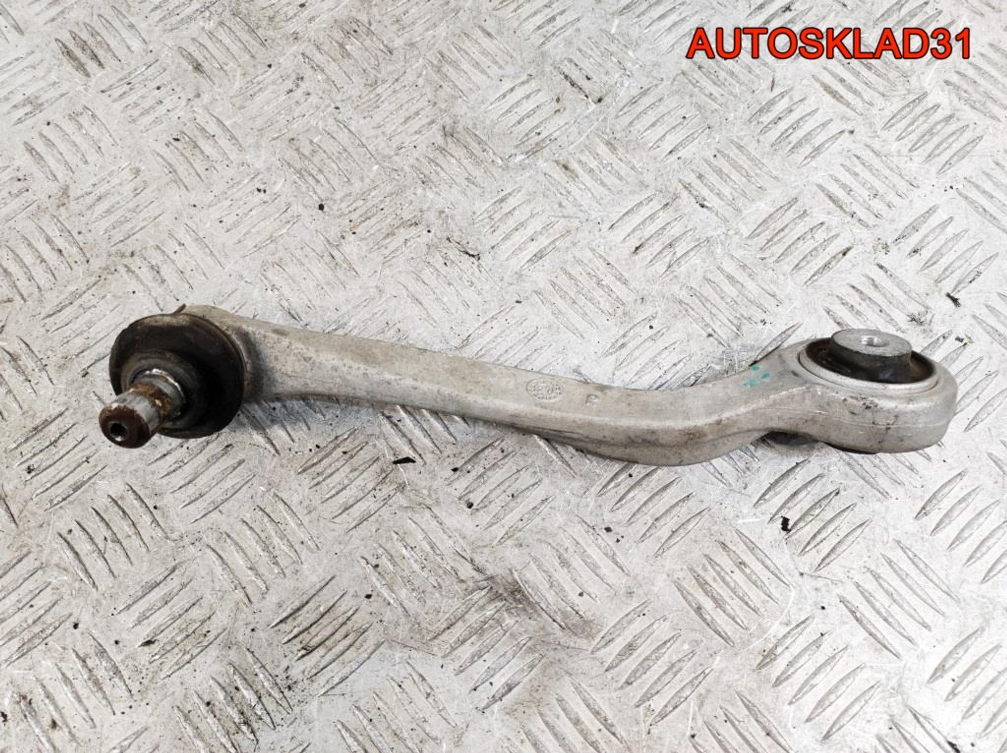 Рычаг передний верхний правый задний Audi A6 C6 4E0407510G, 900 рублей, Дубовое