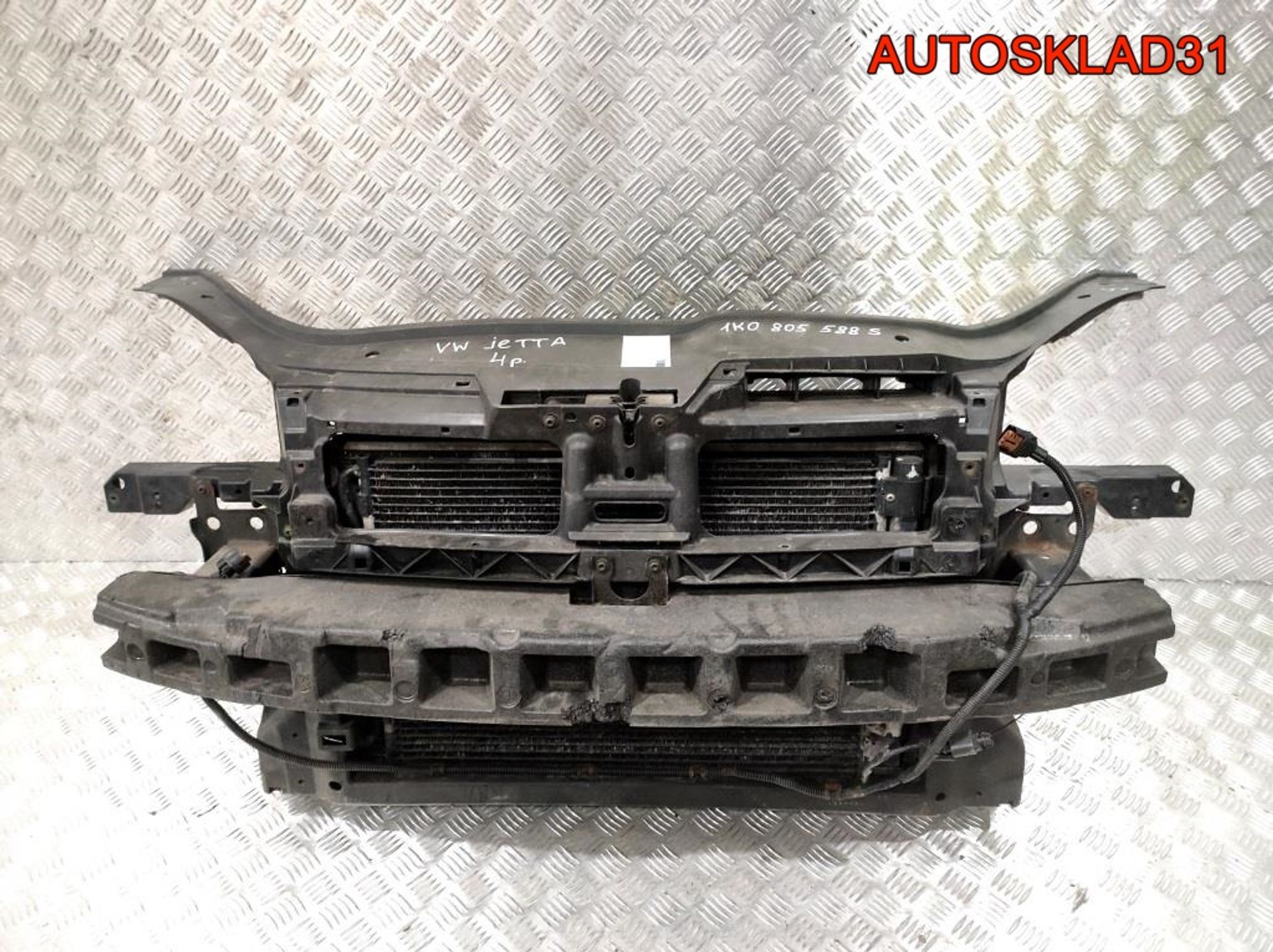 Панель передняя в сборе VW Golf 5 1K0805588S (Р), 28000 рублей, Дубовое