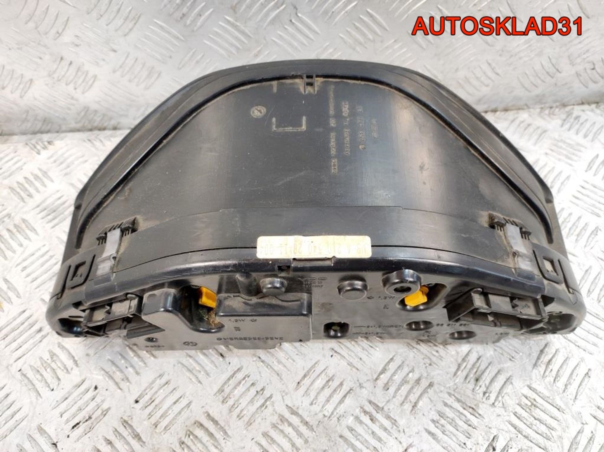 Панель приборов Mercedes W210 2,2 Дизель A2105402811, 7000 рублей, Дубовое