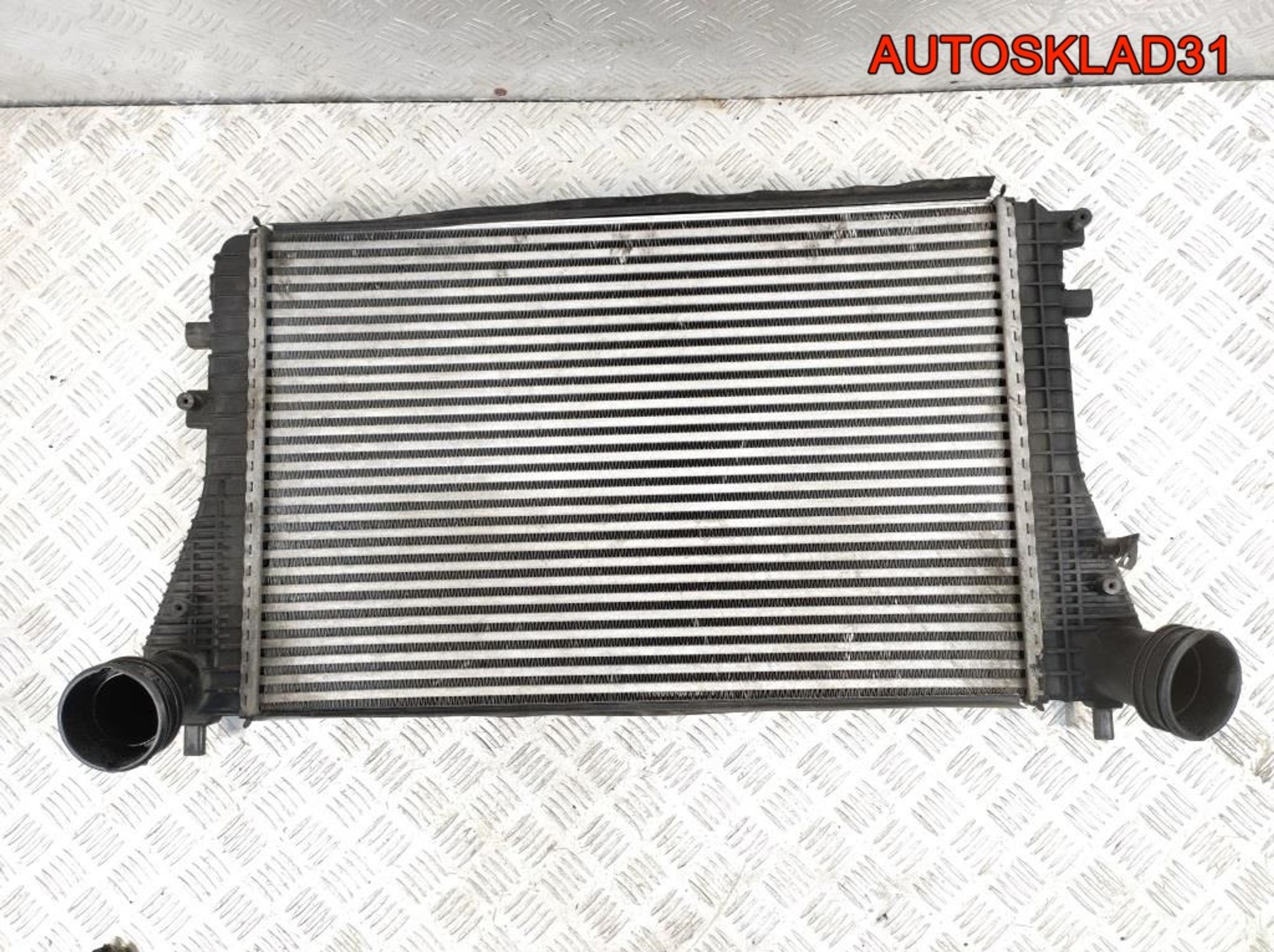 Интеркулер VW Passat B6 2,0 Дизель 1K0145805G, 2000 рублей, Дубовое