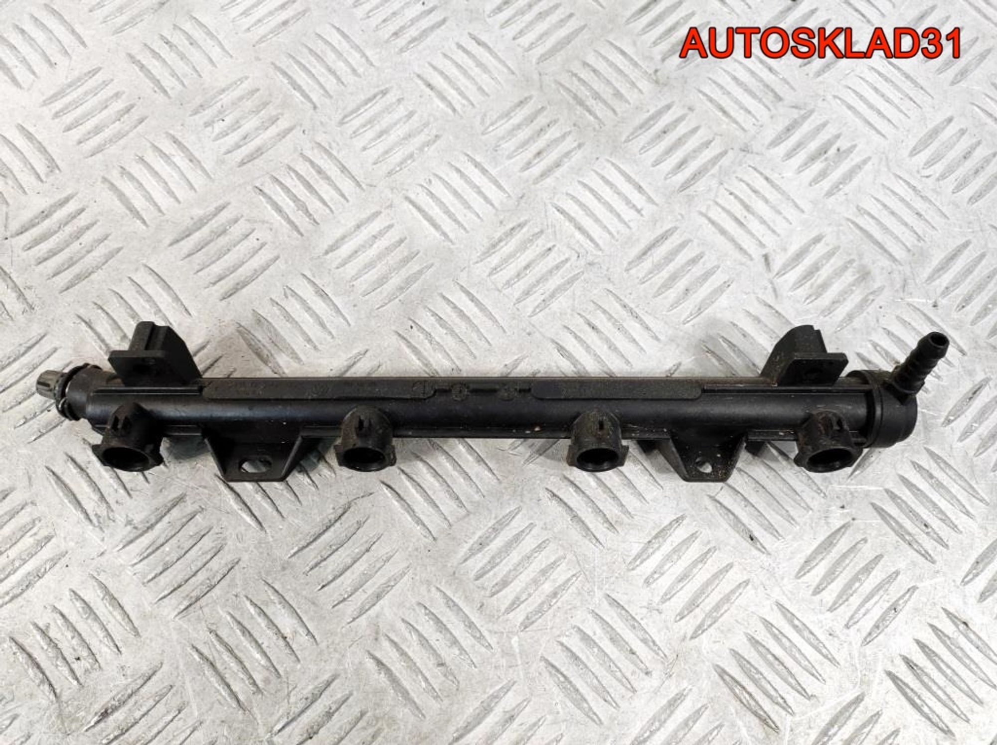 Рейка топливная Volkswagen Polo 1,4 BUD 036133320, 900 рублей, Дубовое