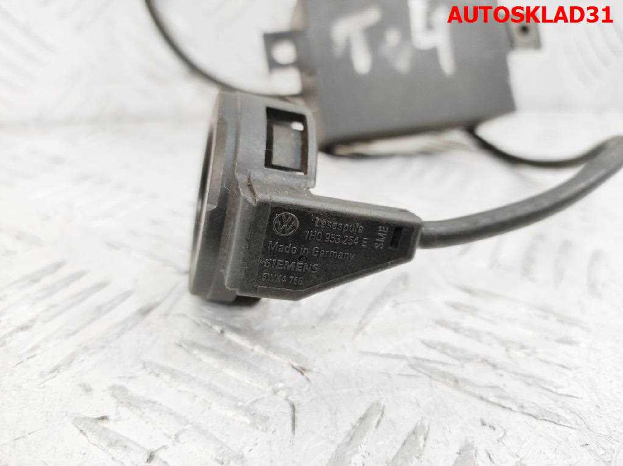 Блок иммобилайзера VW Polo Classic 1H0953257BB, 600 рублей, Дубовое