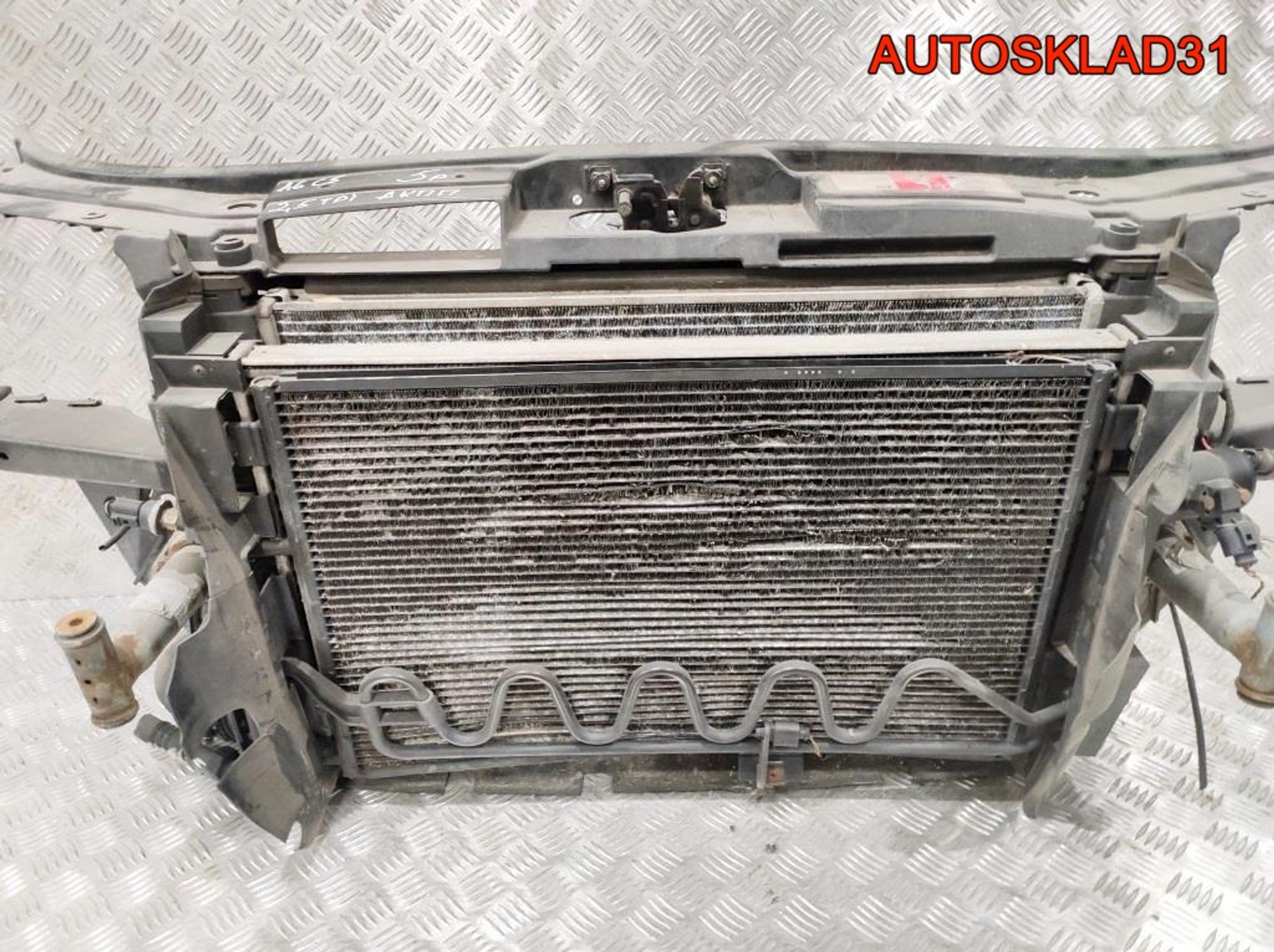 Панель передняя в сборе Audi A6 C5 2,5 Дизель 4B0805588K АКПП, 20000 рублей, Дубовое