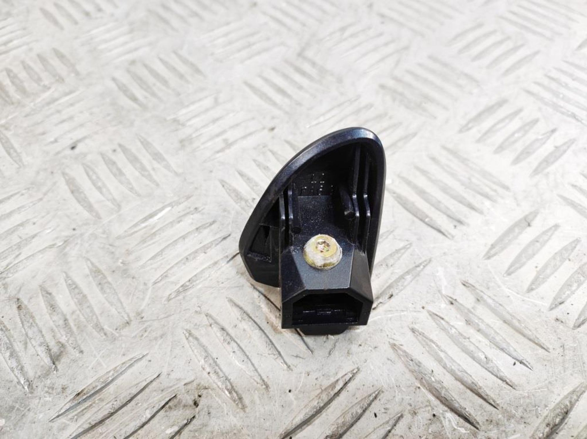 Вставка замка задняя левая Mercedes W211 A2037601377, 500 рублей, Дубовое