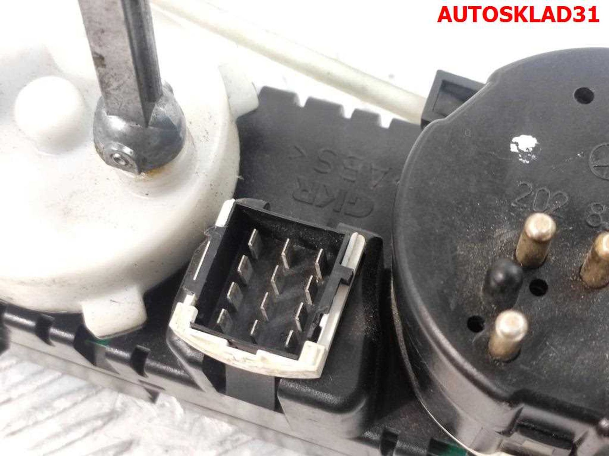 Блок управления отопителем Mercedes W202 A2028300985, 2000 рублей, Дубовое