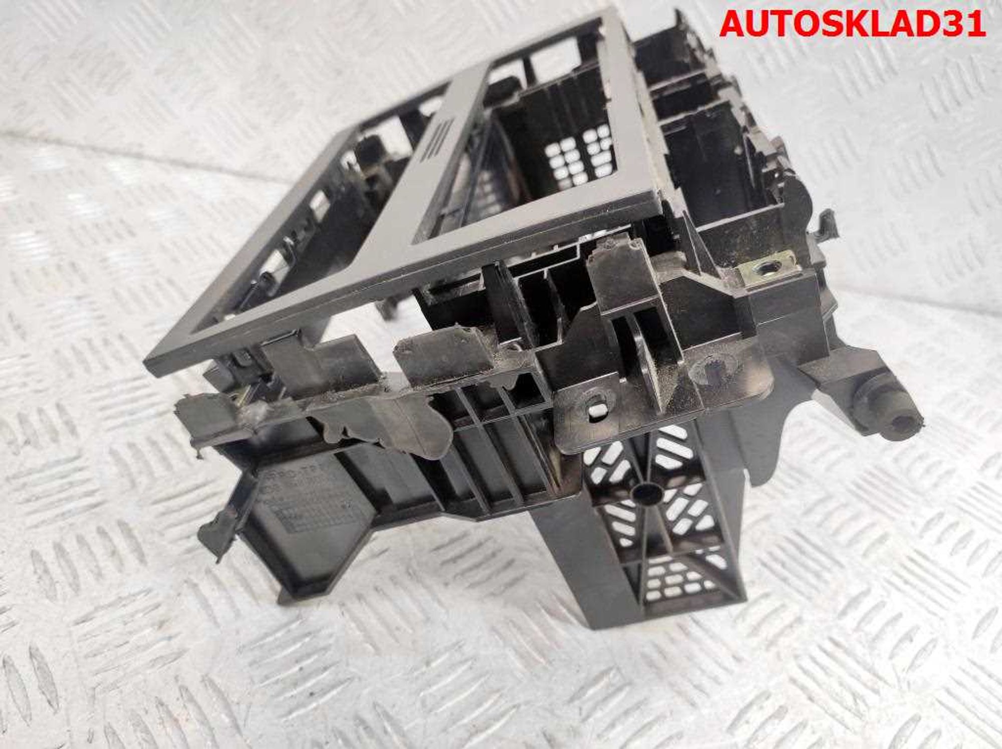 Рамка магнитолы Audi A4 B5 8D0858005T, 1000 рублей, Дубовое