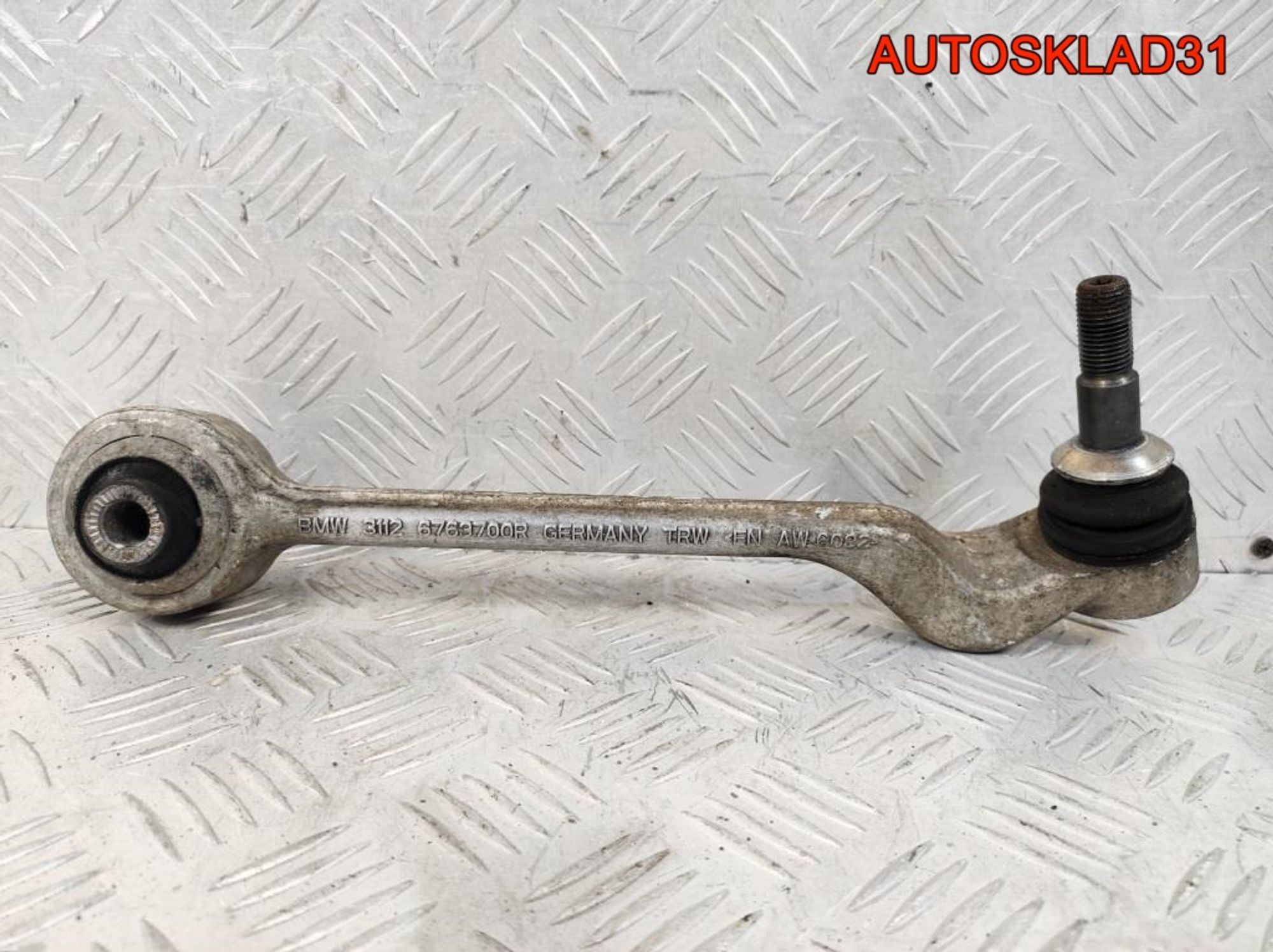 Рычаг передний правый нижний BMW E90 31126763700, 1700 рублей, Дубовое