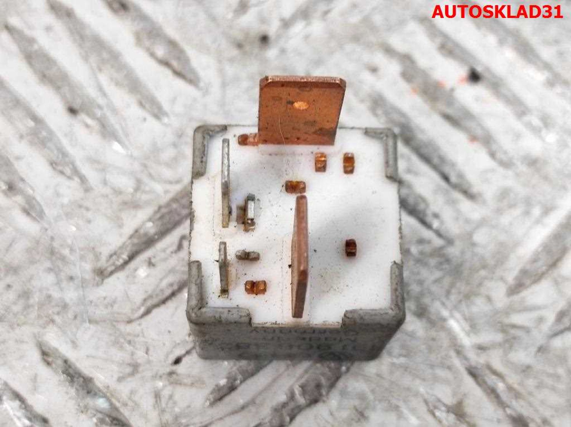 Реле 80 VW Golf 4 191906383, 600 рублей, Дубовое