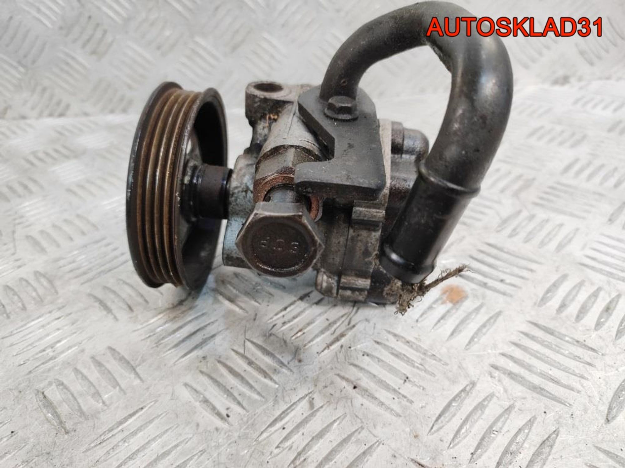 Насос ГУР Hyundai Getz 1,3 G4EA 571101C301, 4100 рублей, Дубовое