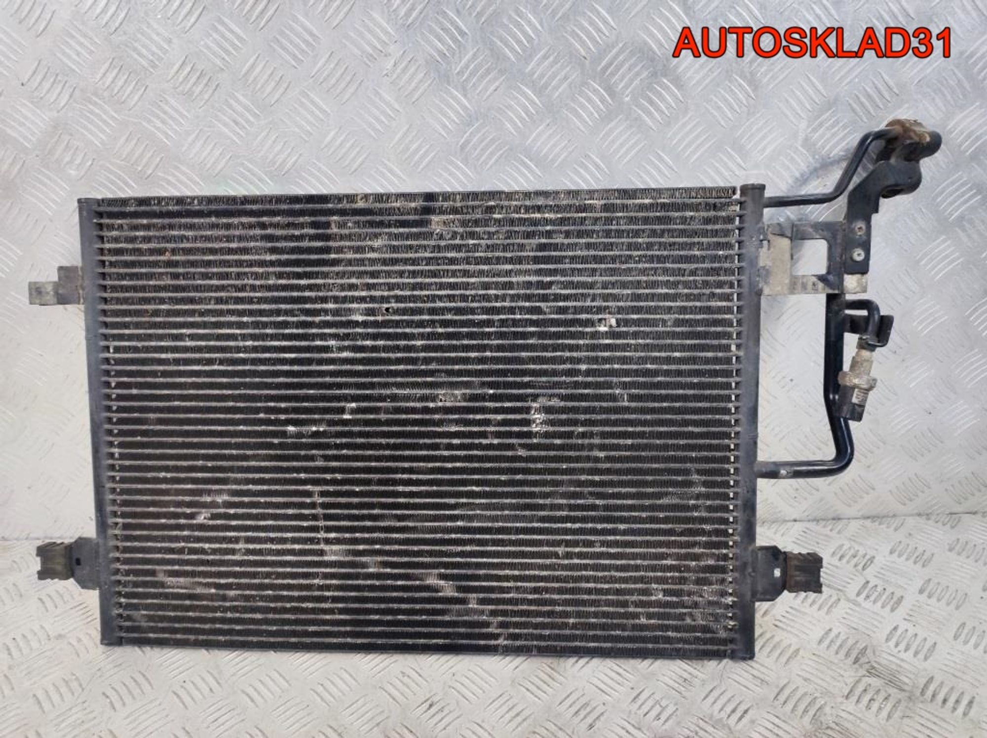 Радиатор кондиционера VW Passat B5 3B0260401, 2500 рублей, Дубовое