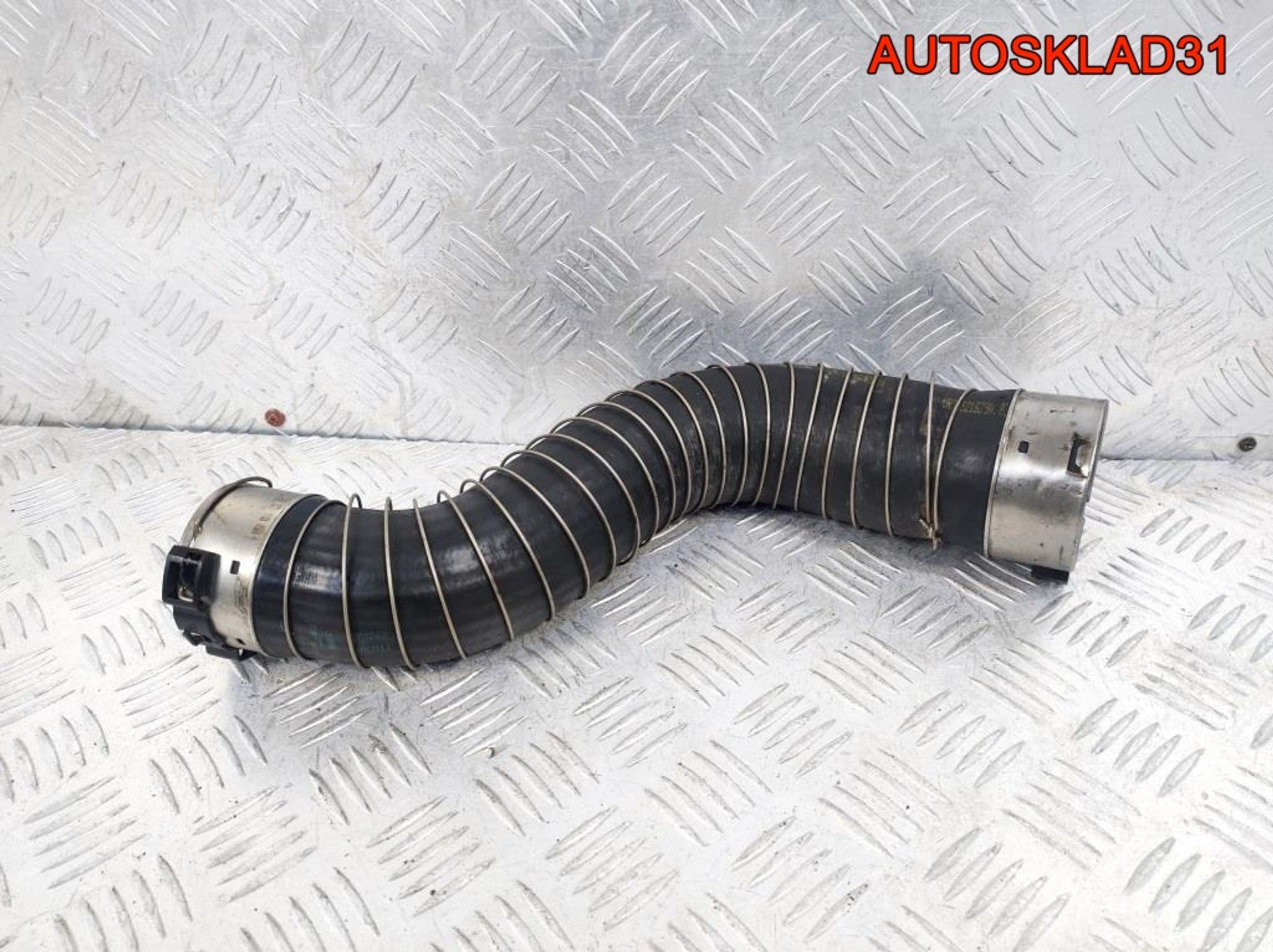 Патрубок интеркулера BMW F30 S21629 B47D20 Дизель, 5700 рублей, Дубовое