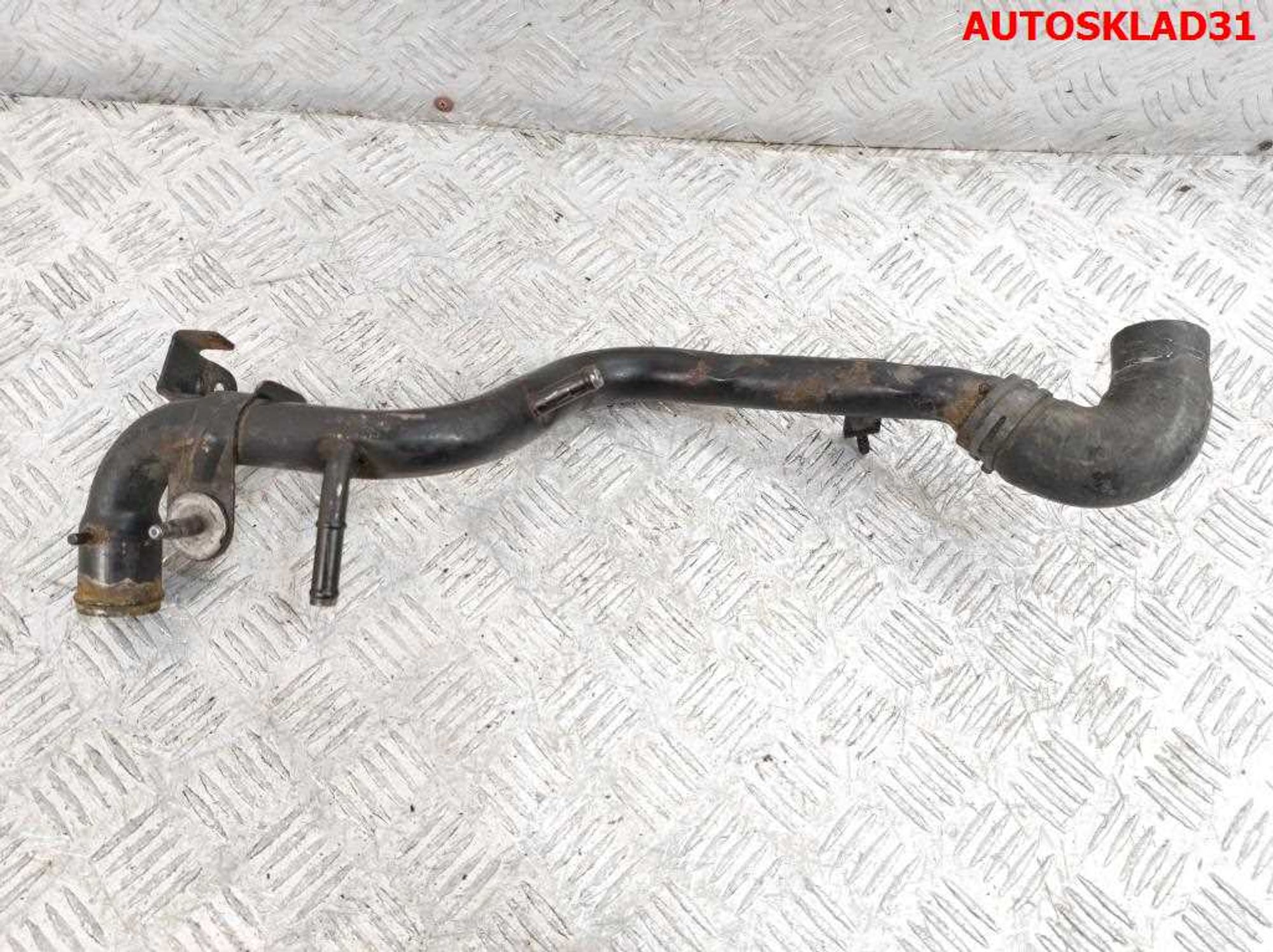 Трубка охлаждающей жидкости Audi A4 B6 1,9 Дизель 038121071S, 1000 рублей, Дубовое