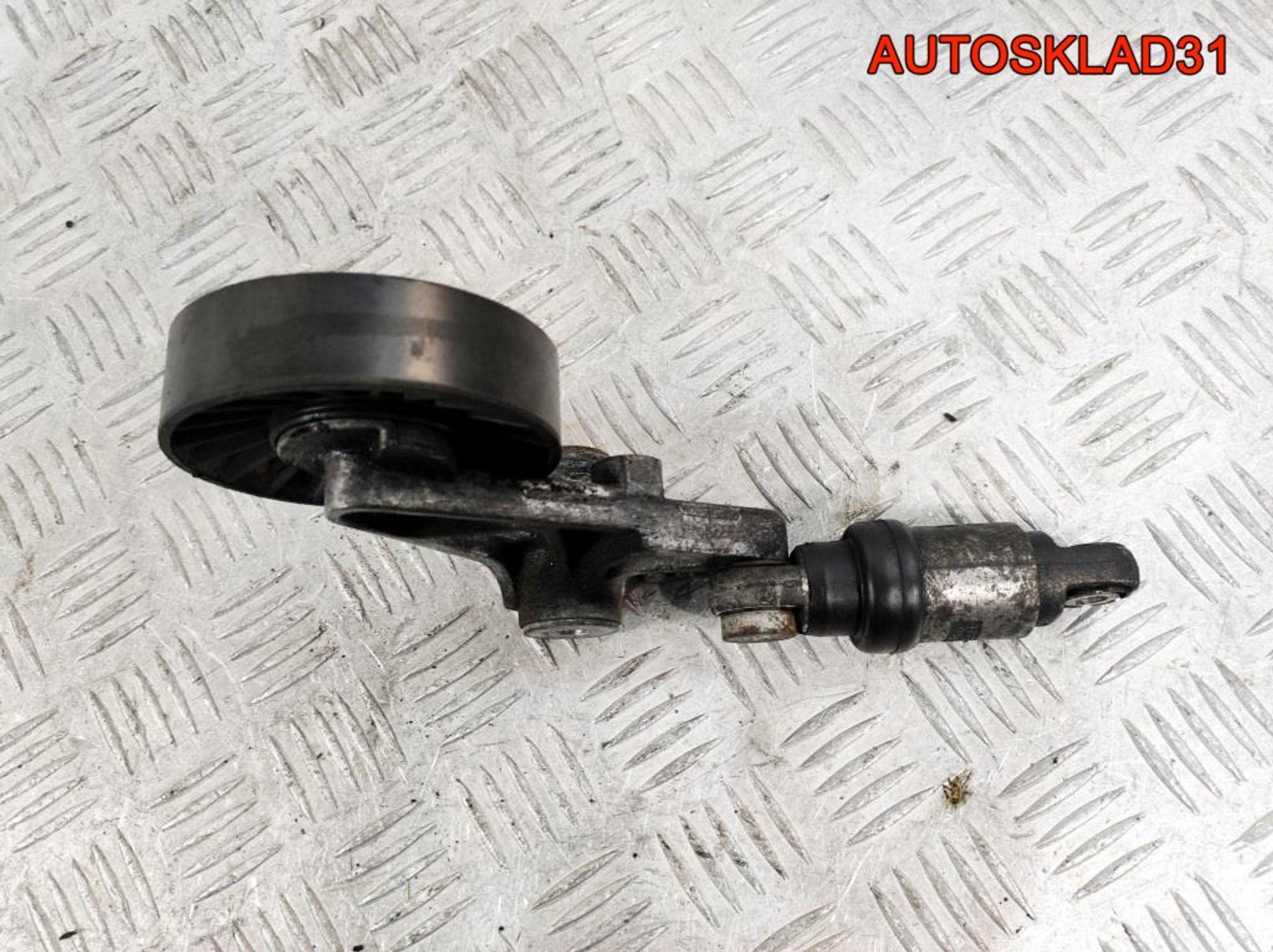 Ролик-натяжитель ремня Opel Vectra C 2,2 Y22DTR 9180809, 500 рублей, Дубовое