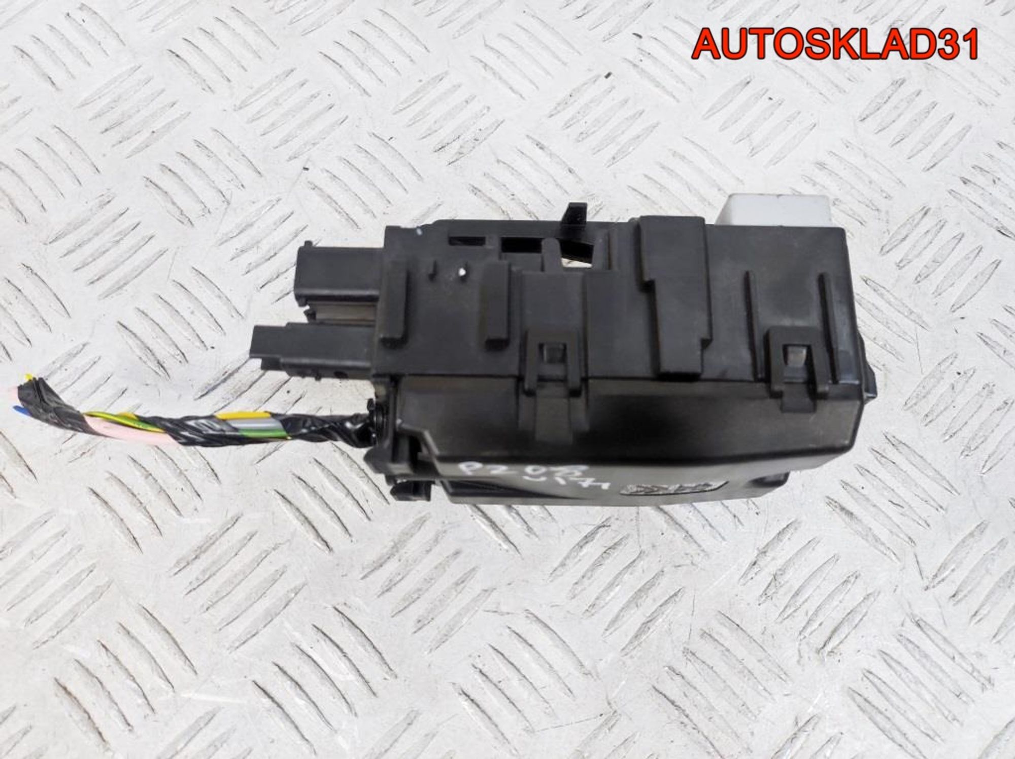 Блок предохранителей Peugeot 208 9812661980, 2100 рублей, Дубовое