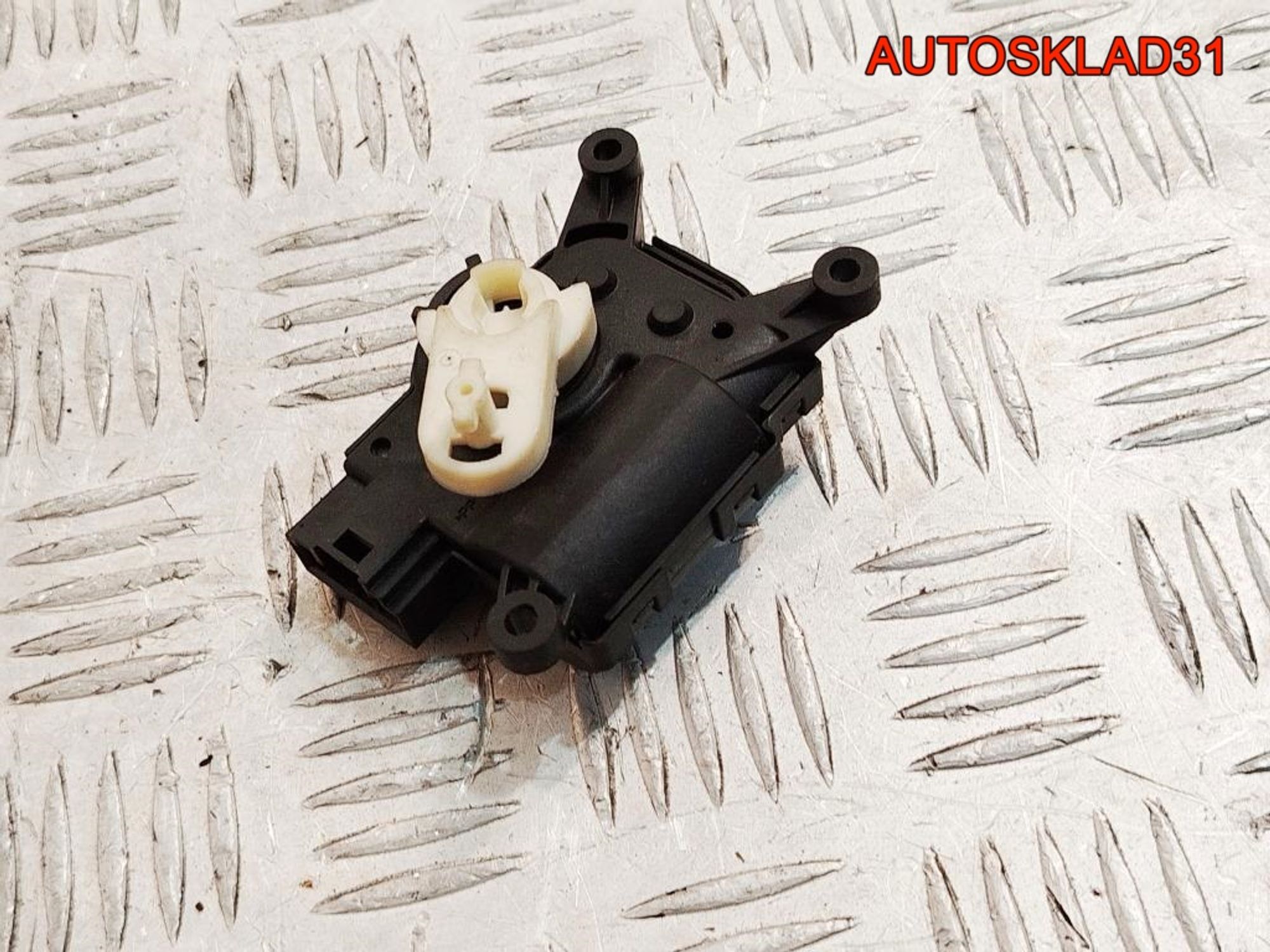Сервопривод отопителя VW Passat B6 2Q0907511E, 1000 рублей, Дубовое