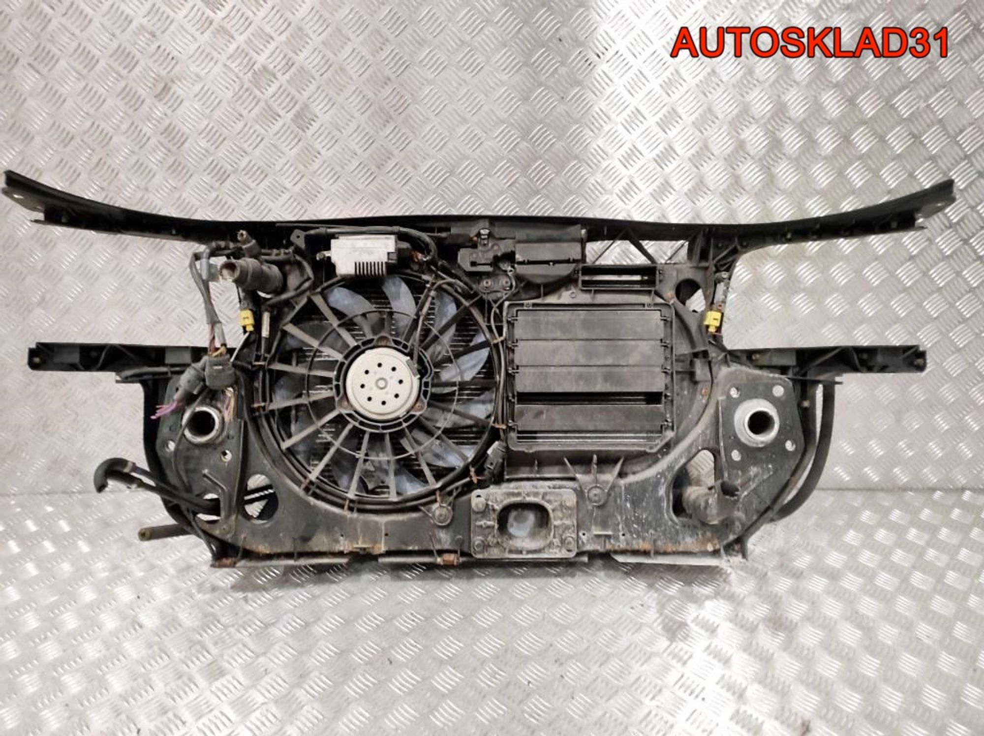 Панель передняя в сборе Audi A4 B6 2,4 Бензин (Р), 20000 рублей, Дубовое