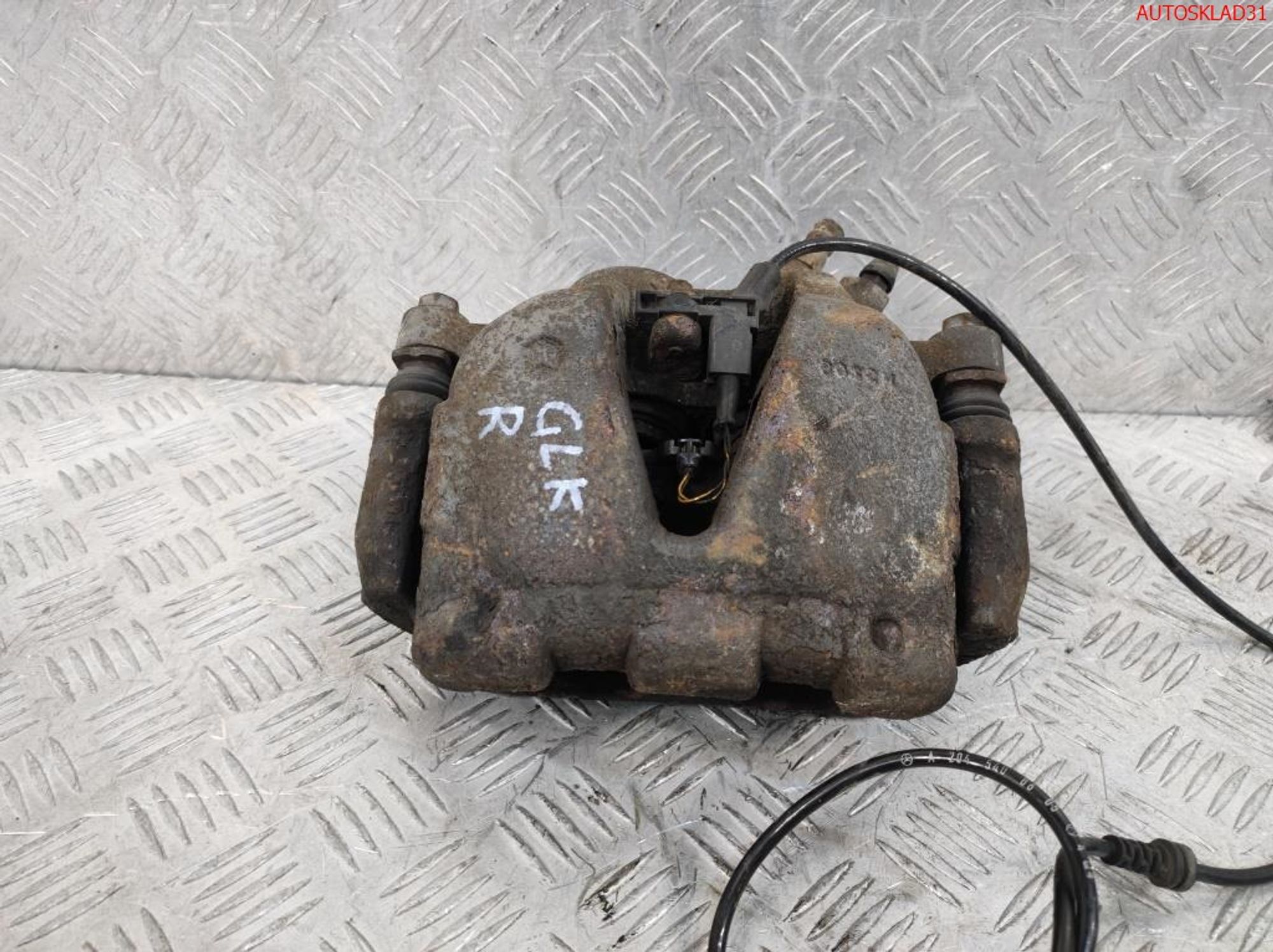 Суппорт тормозной передний правый Mercedes GLK 2,2 651.912, 2500 рублей, Дубовое