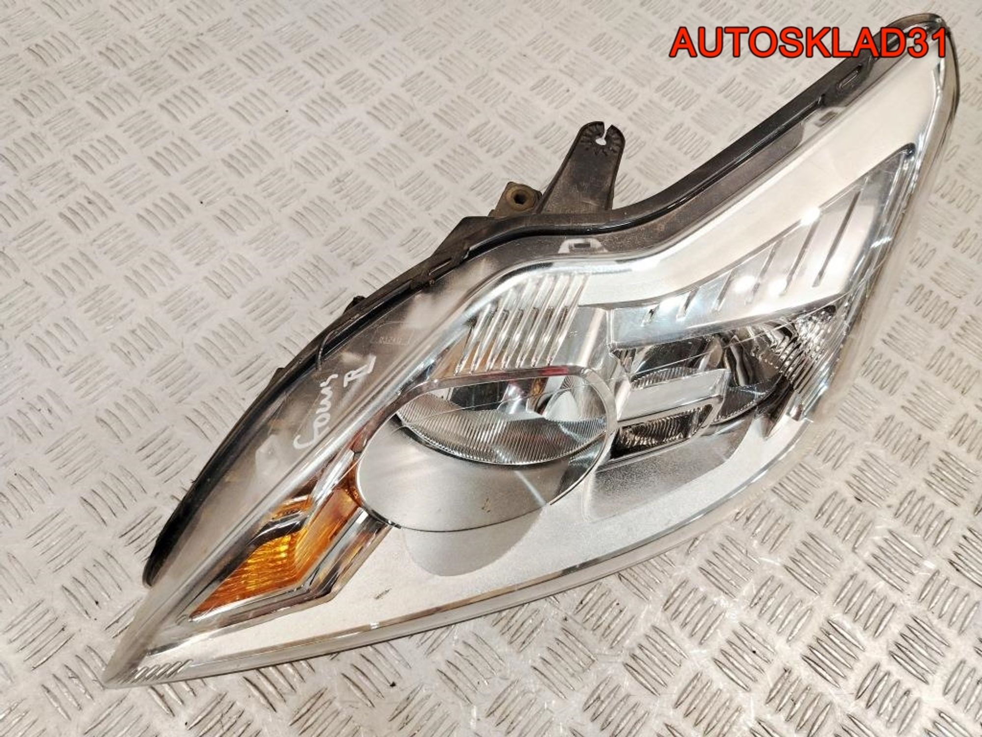 Фара левая Ford Focus 2 Рестайлинг 1EE35425701, 14000 рублей, Дубовое