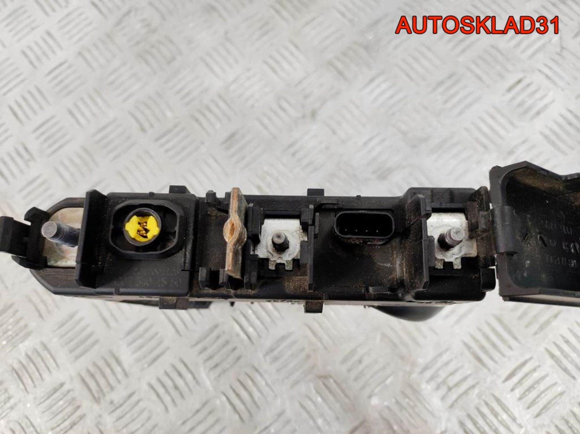 Блок предохранителей Mercedes GLK X204 A2075401550, 3200 рублей, Дубовое