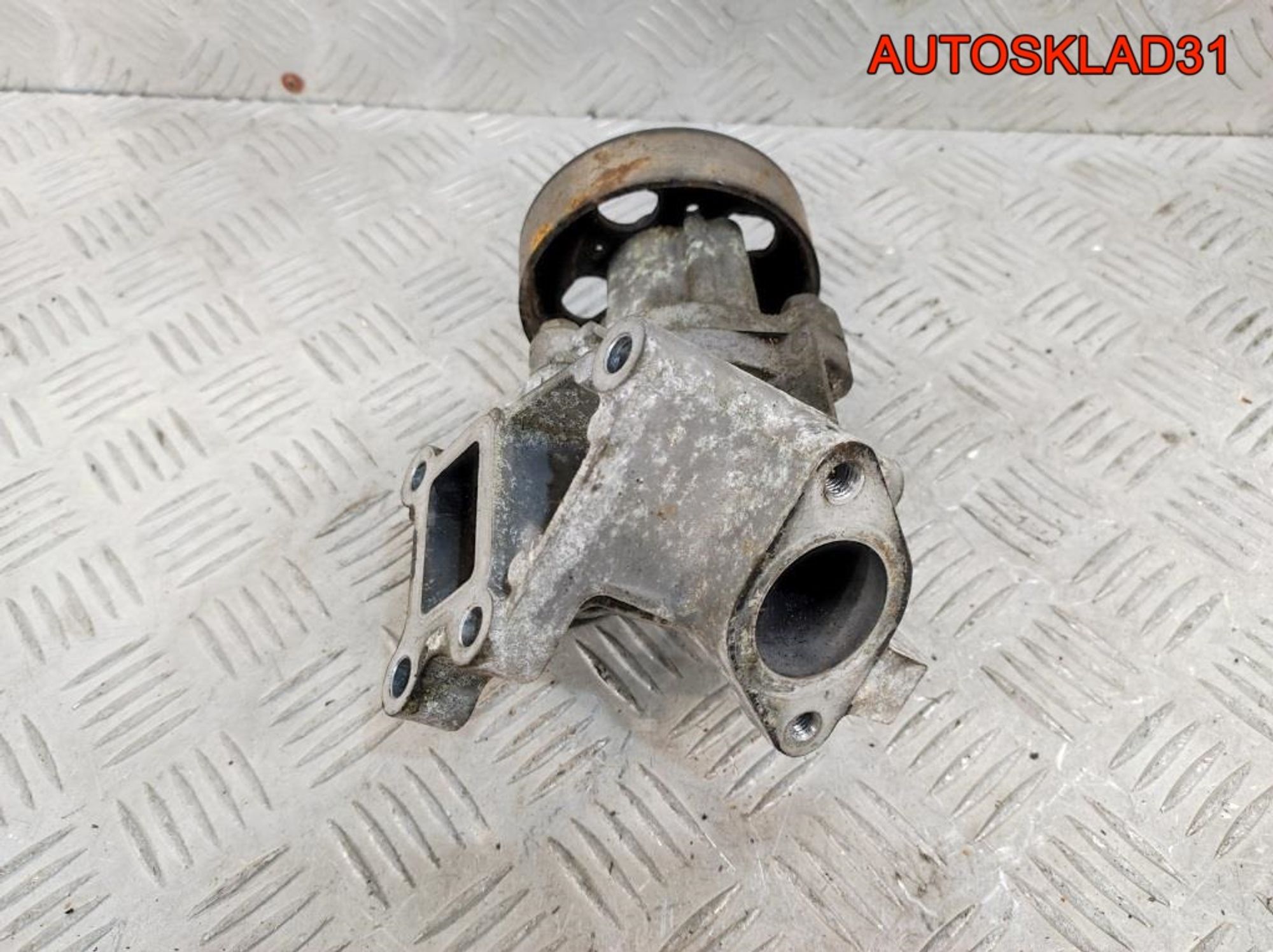 Насос водяной Nissan Primera P12 2,0 QR20DE, 1400 рублей, Дубовое