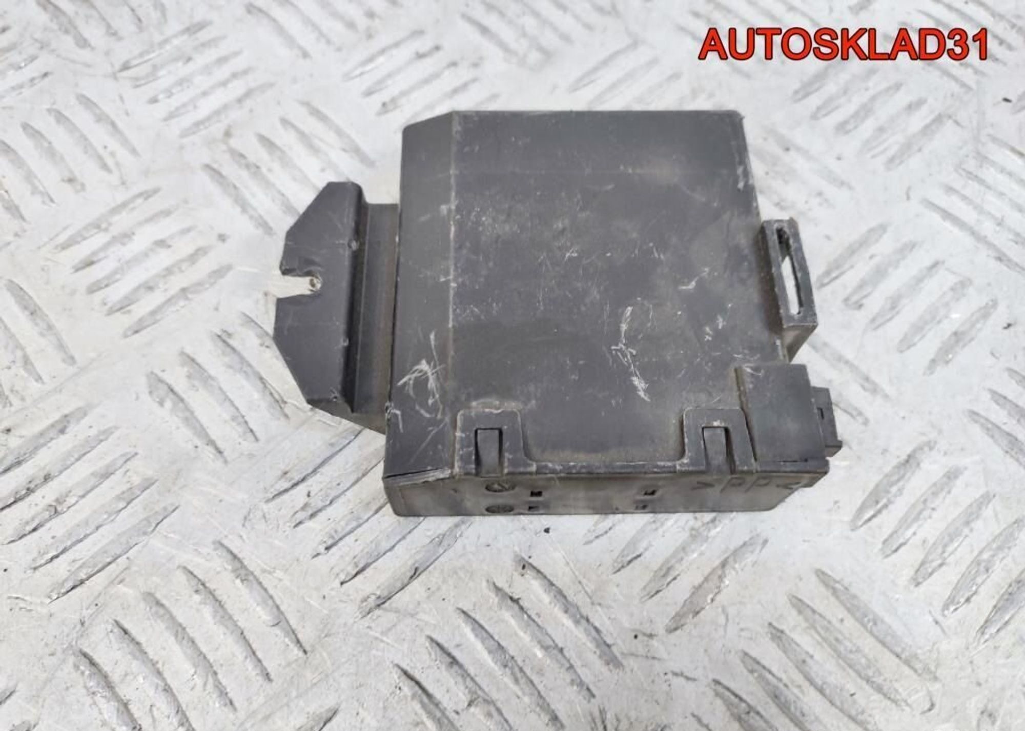 Блок иммобилайзера Audi A4 B6 8H0951177, 2300 рублей, Дубовое