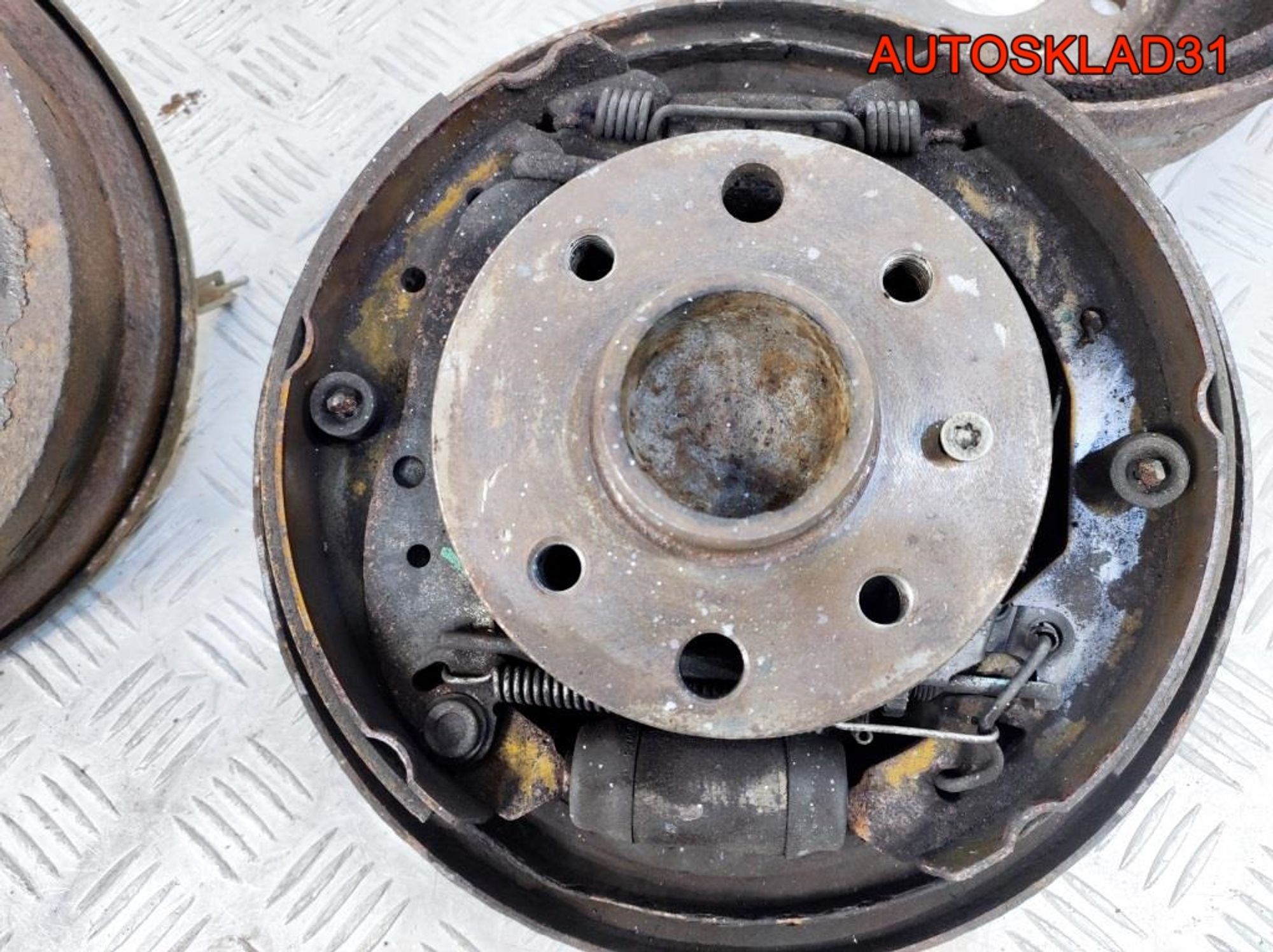 Ступица задняя в сборе с тормозами Opel Astra H, 4100 рублей, Дубовое