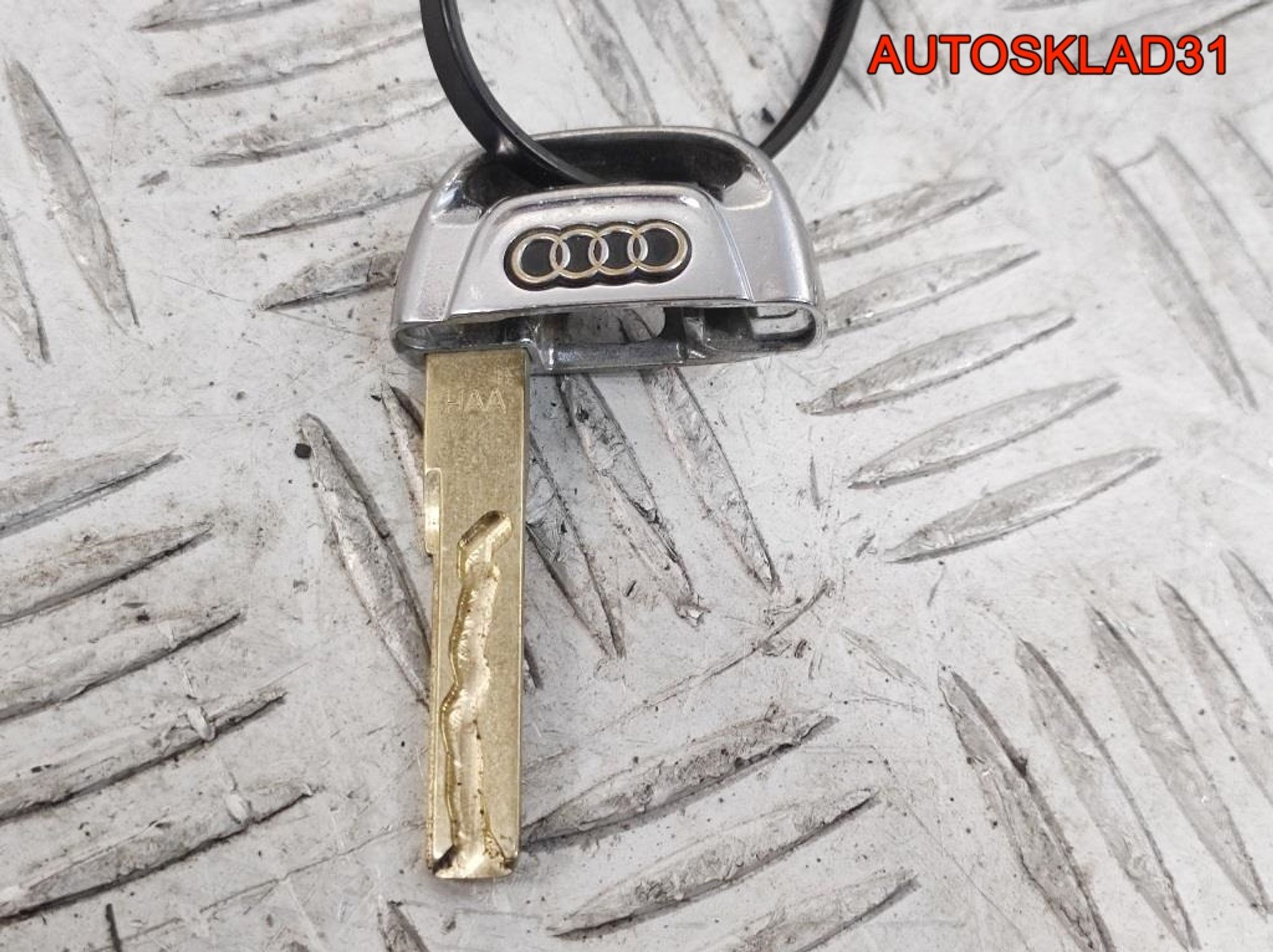 Ключ зажигания Audi A6 C7 4G 3,0 CDU 4G0959754K, 3000 рублей, Дубовое