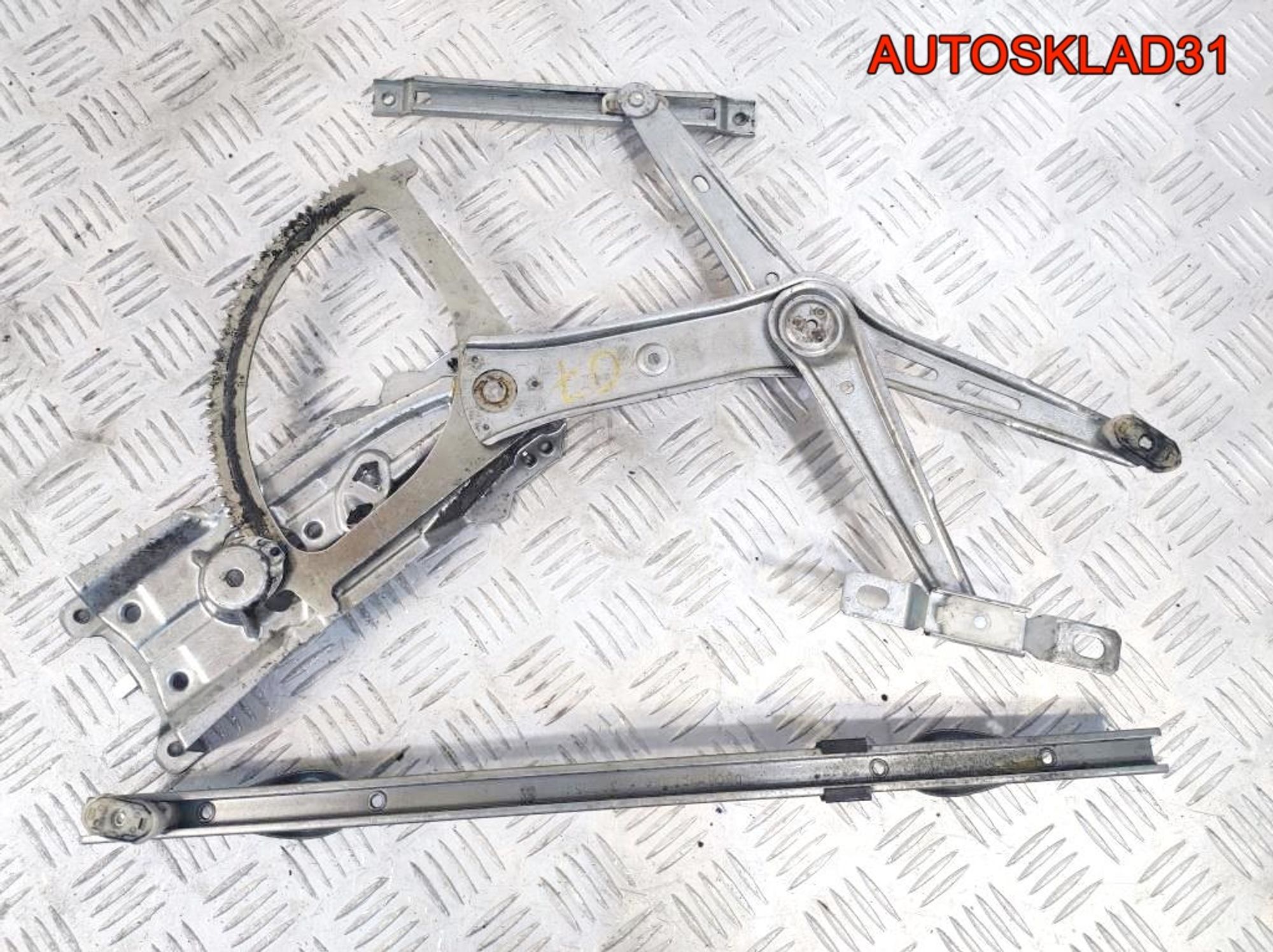 Стеклоподъемник перед правый Opel Astra H 13100418, 2100 рублей, Дубовое