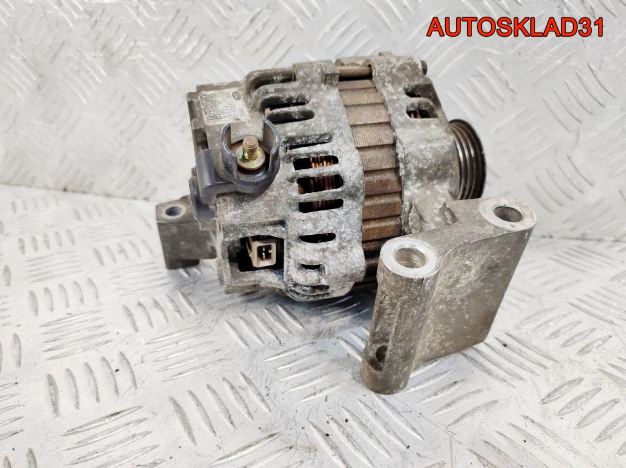 Генератор 70A Ford Fiesta Mk4 98MF10300CA Бензин, 4500 рублей, Дубовое