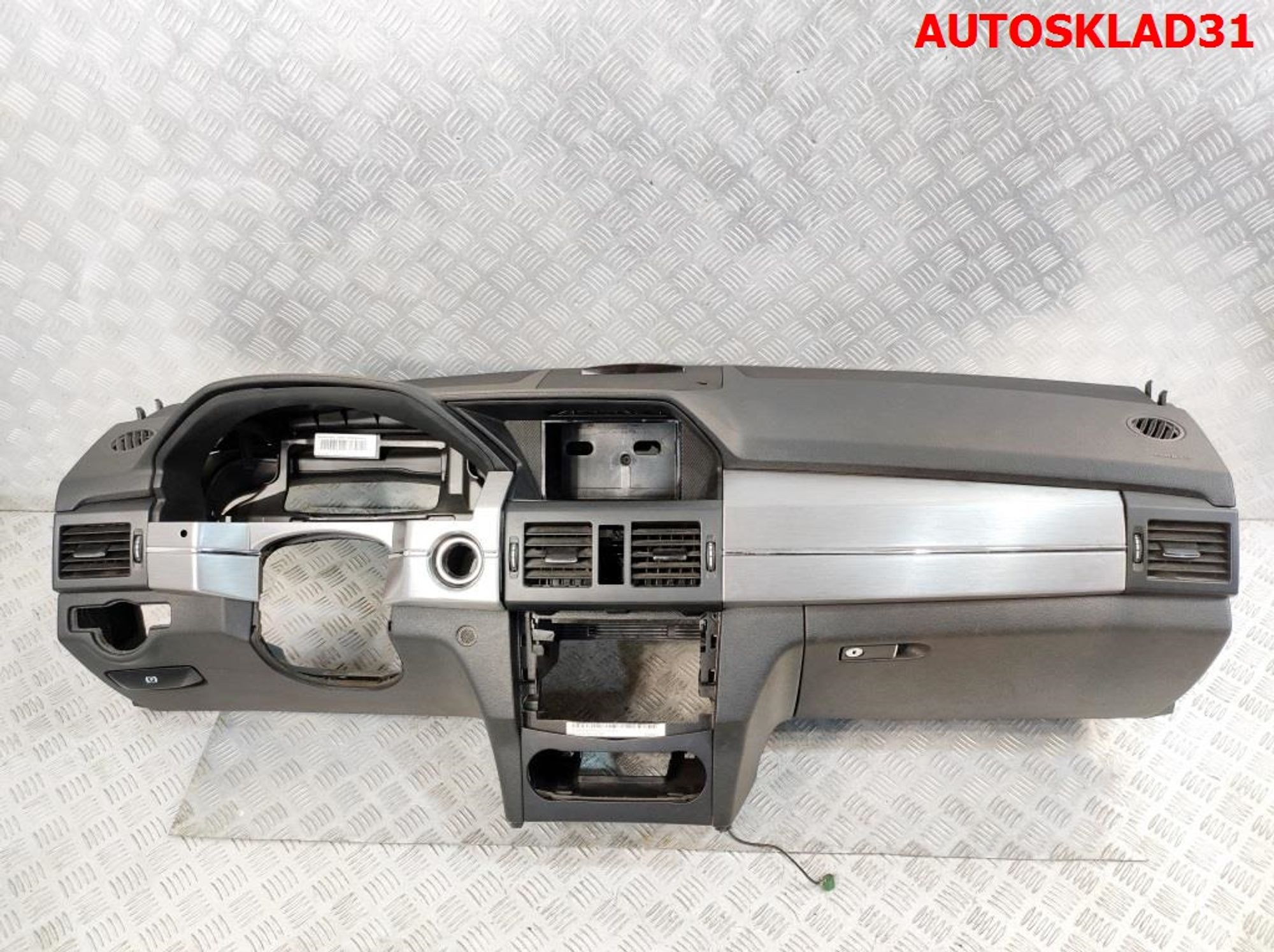 Торпедо Голое Mercedes GLK X204 A20468049879, 27000 рублей, Дубовое